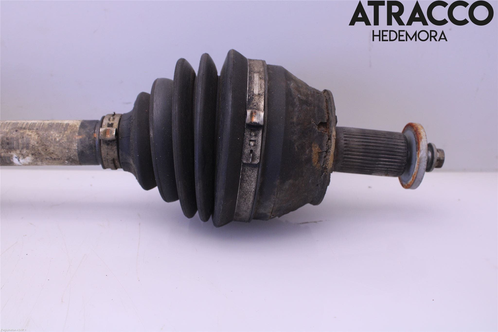 Volvo V60 11-13 Drivaxel Fram Höger