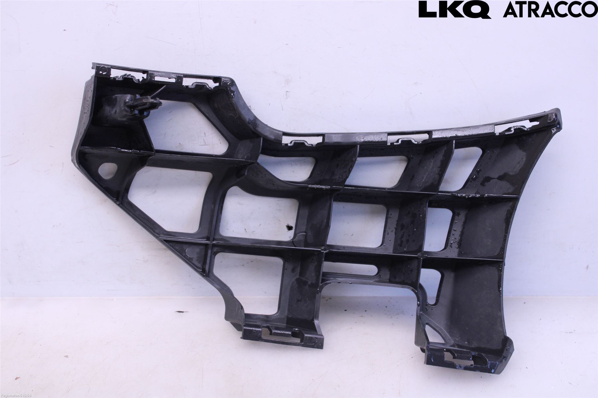Skoda SUPERB 09-15 Stötfångarfäste Fram Hö