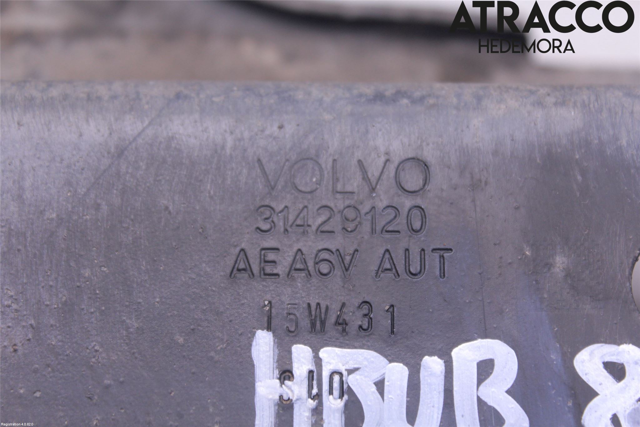 Volvo V60 CROSS COUNTRY 16-18 Bärarm Bak Höger