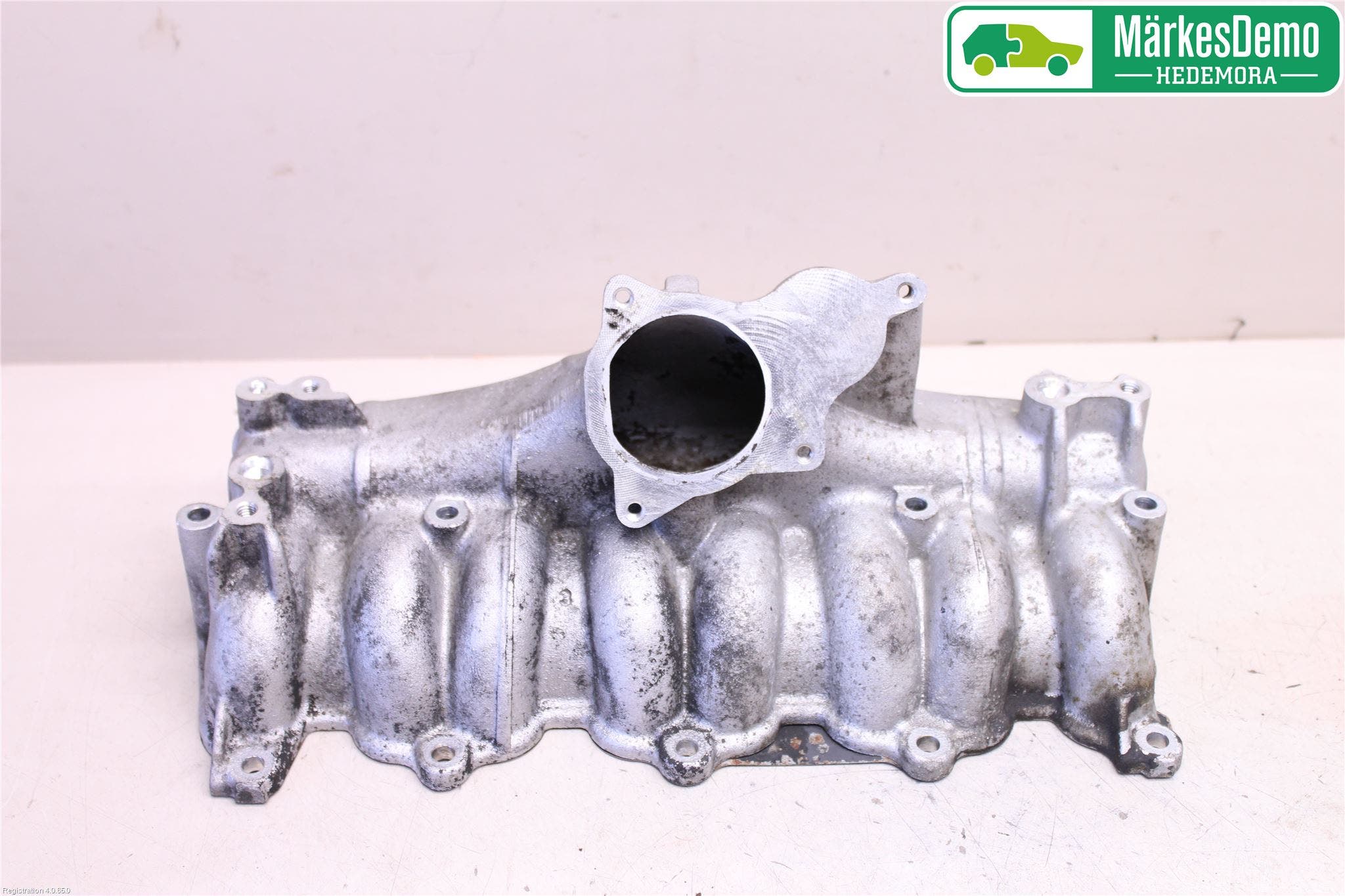 Volkswagen VW TOURAN 10-15 Grenrör Insug