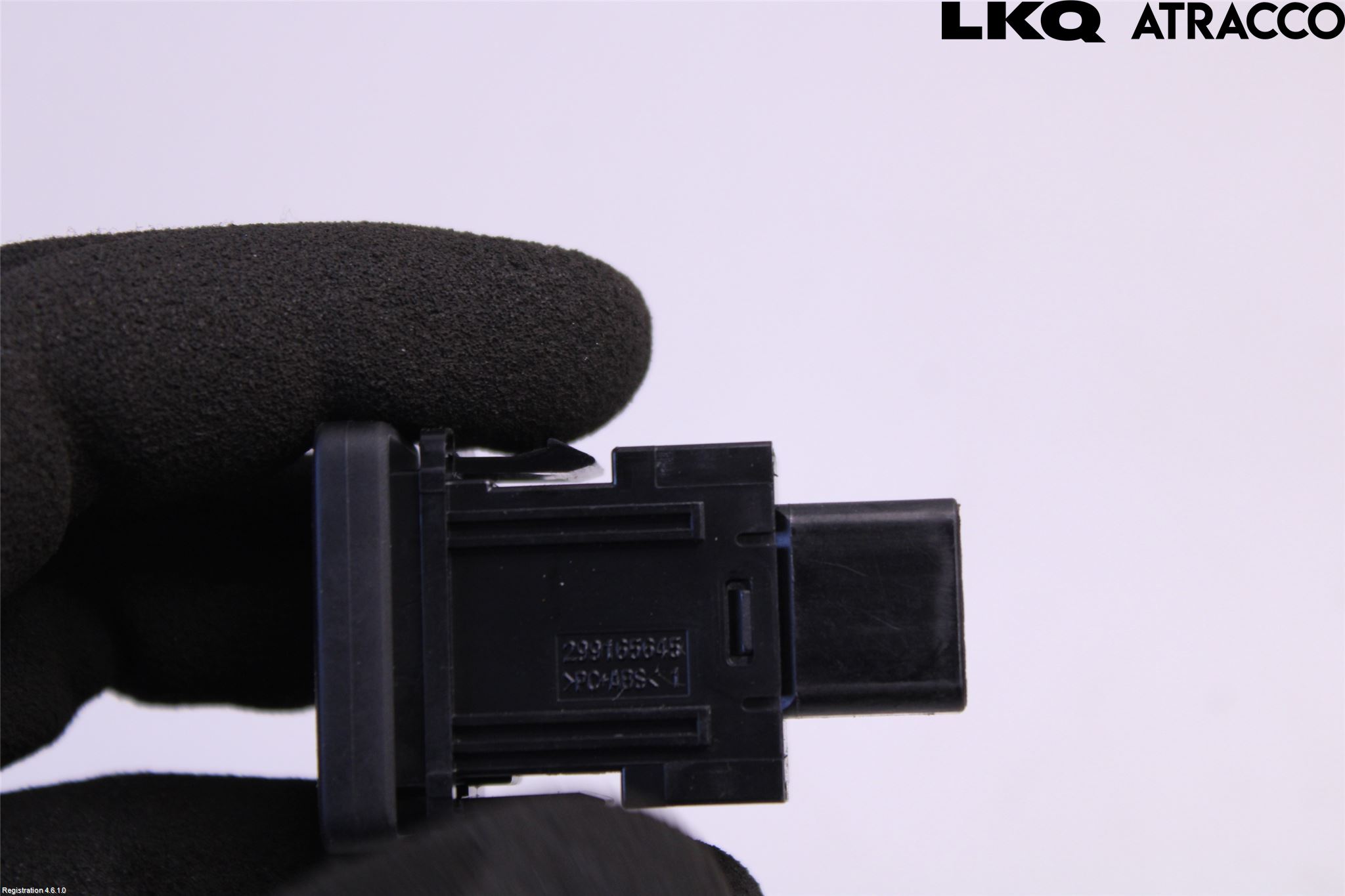 Mitsubishi OUTLANDER 13-21 Strömställare Övrigt