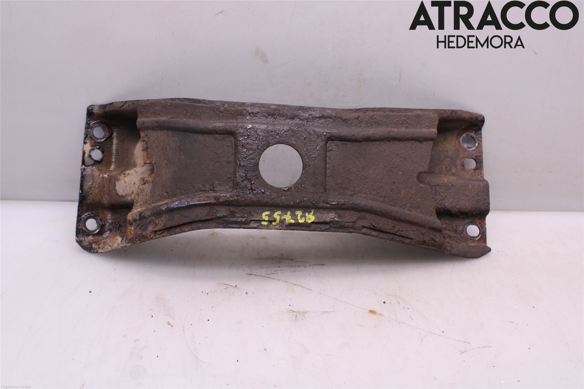 Volvo 940 91-98 Växellådsbalk