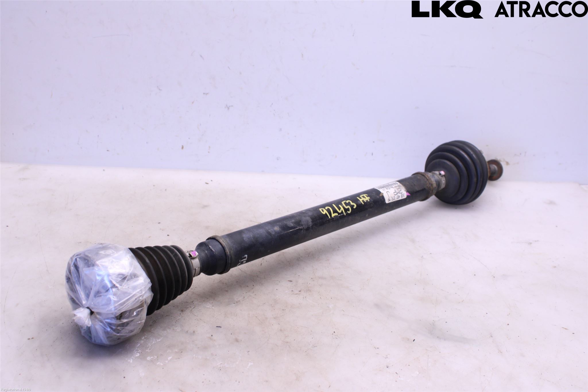 Volkswagen VW GOLF VI 09-13 Drivaxel Fram Höger