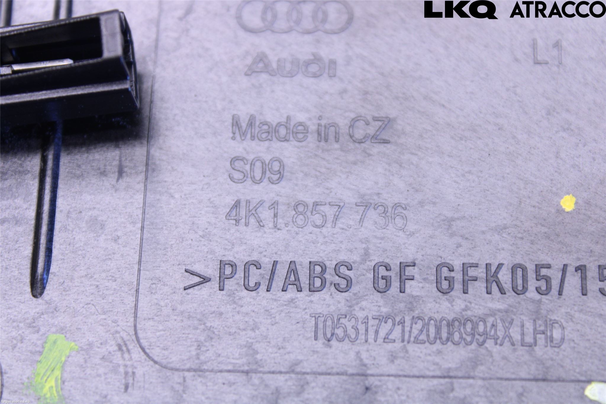 Audi A6 F2/C8 19- Instrumentbräda Inlägg-Dekorlist