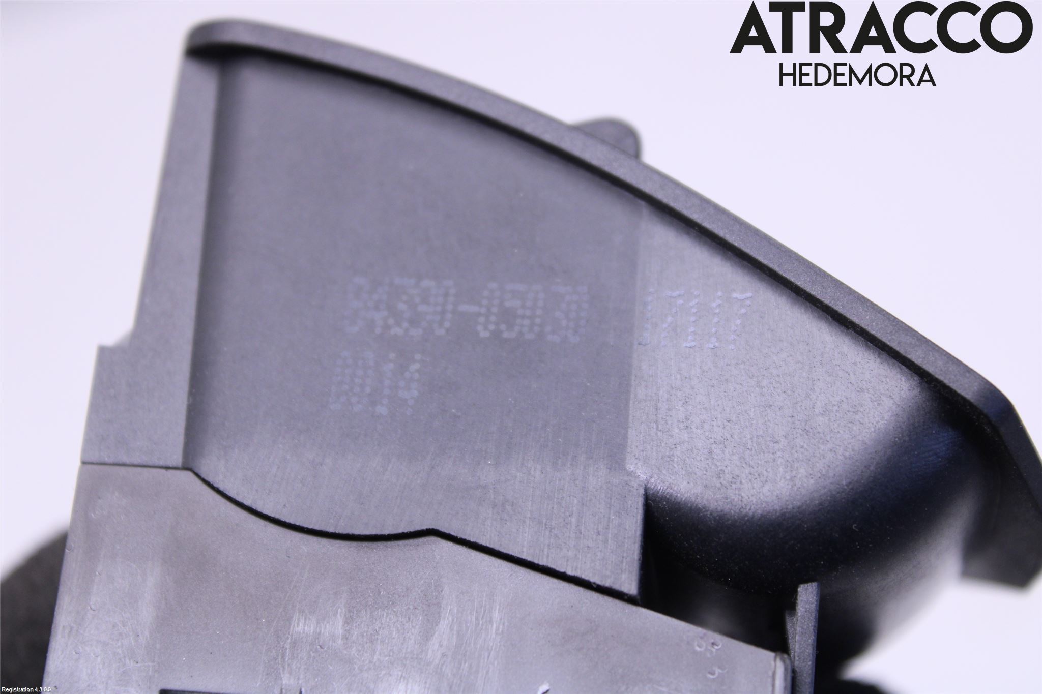 Toyota AVENSIS 16-18 Strömställare Parkeringsbroms