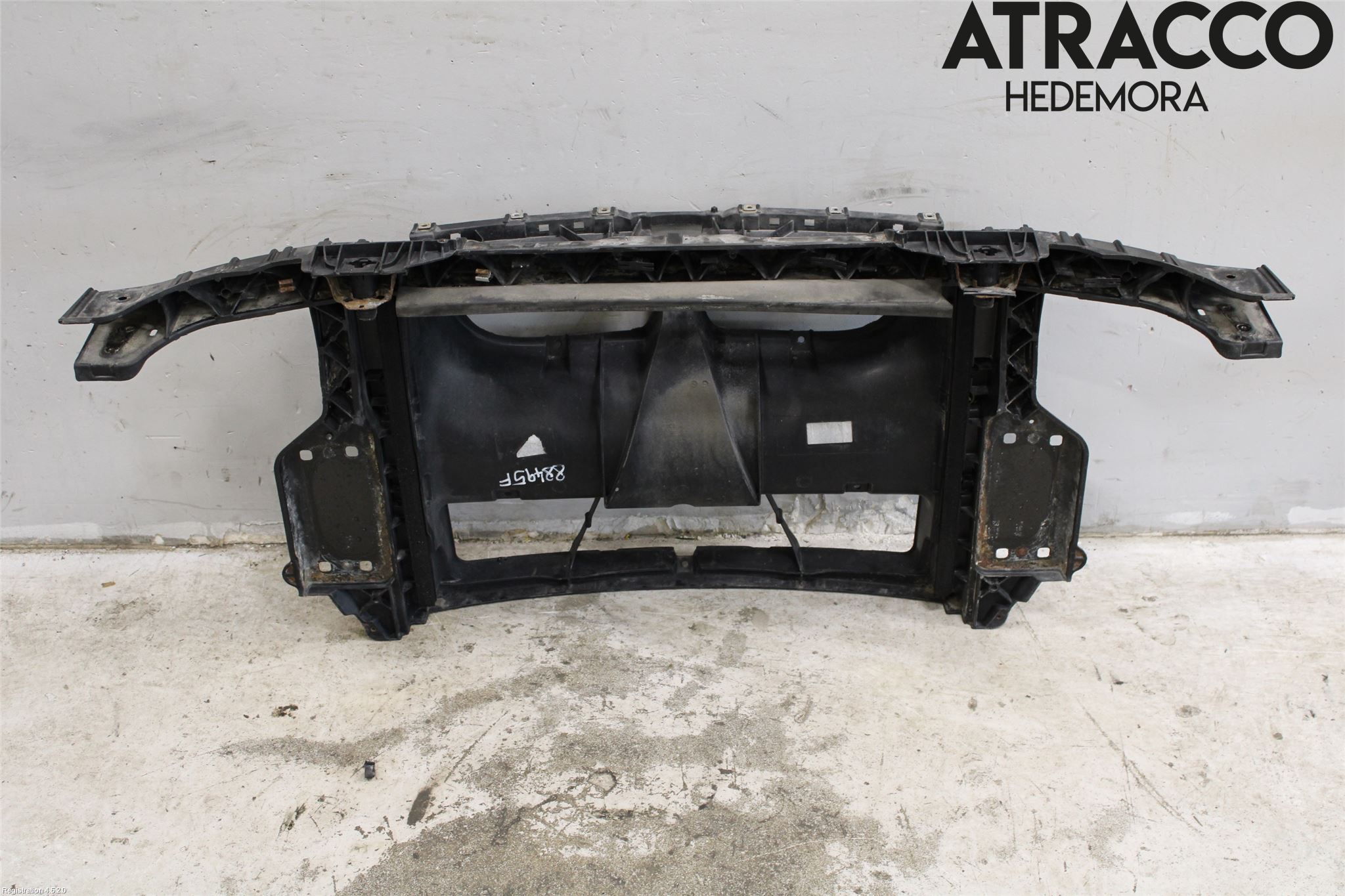 BMW 1 E87/81 5D/3D 03-11 Frontplåt