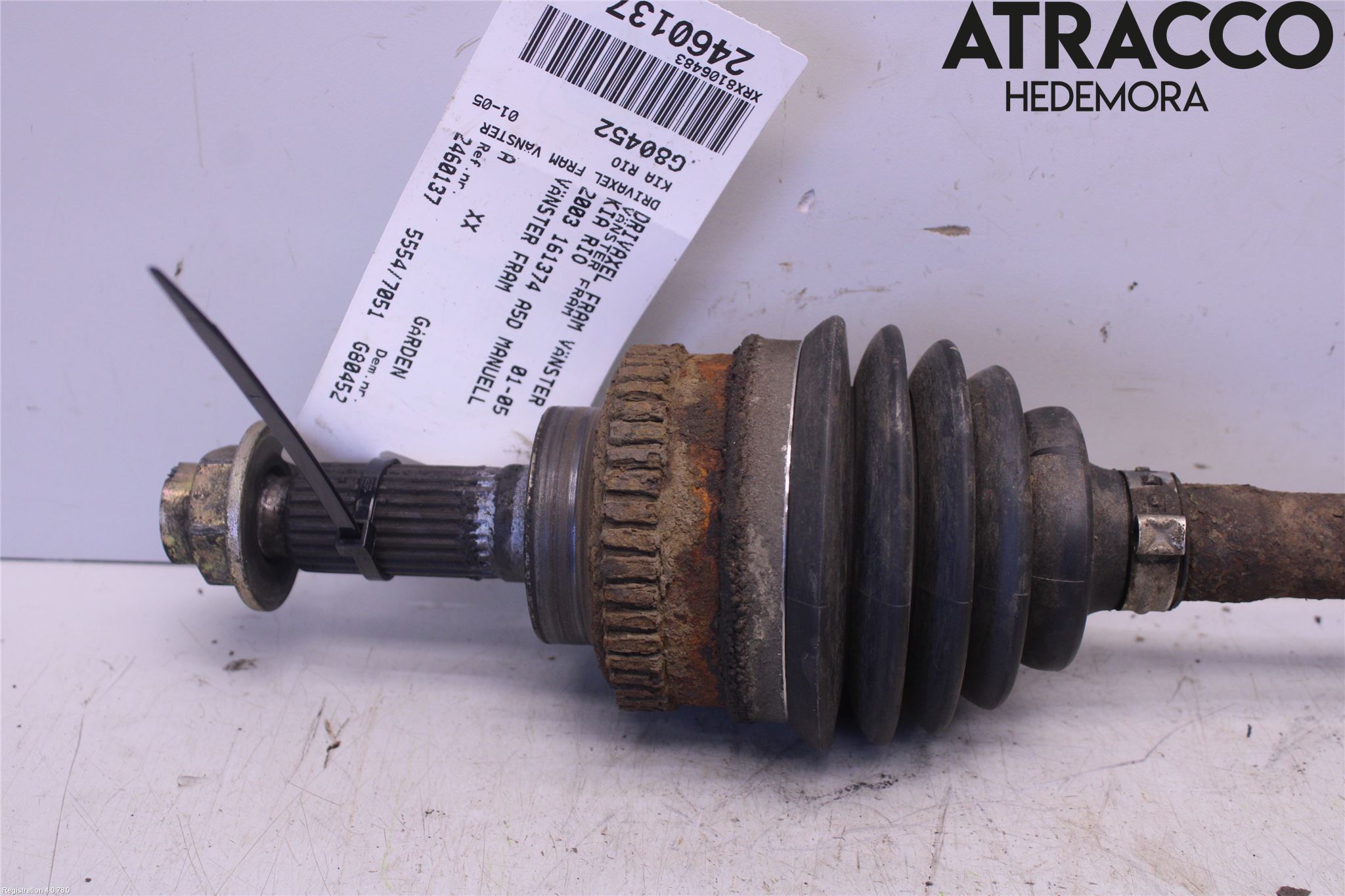 Kia RIO           01-05 Drivaxel Fram Vänster