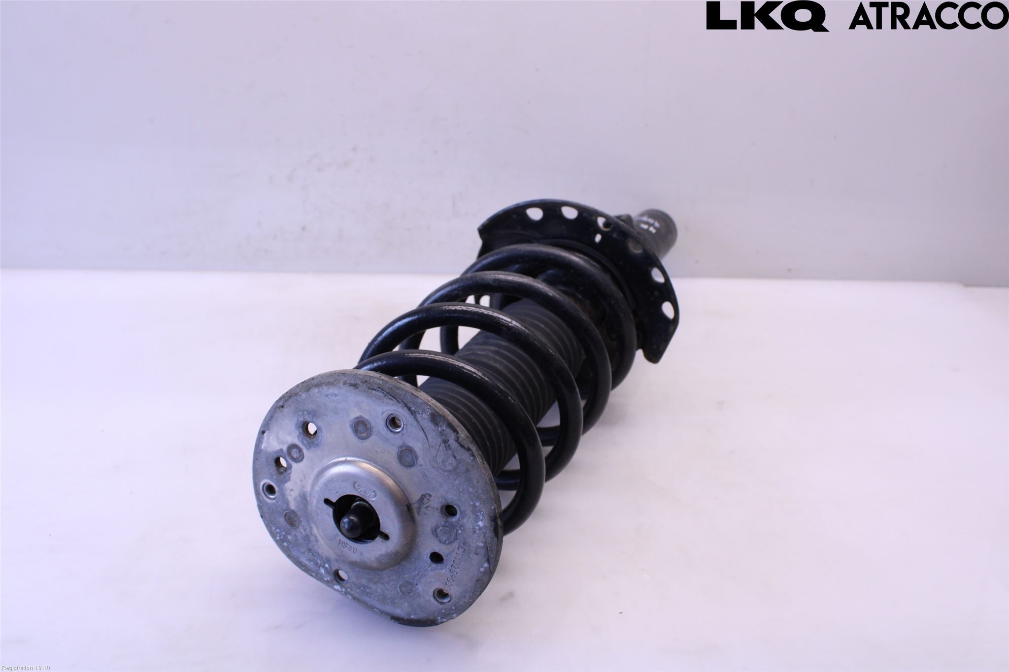 Jaguar E-PACE 17- Fjäderben Fram Höger