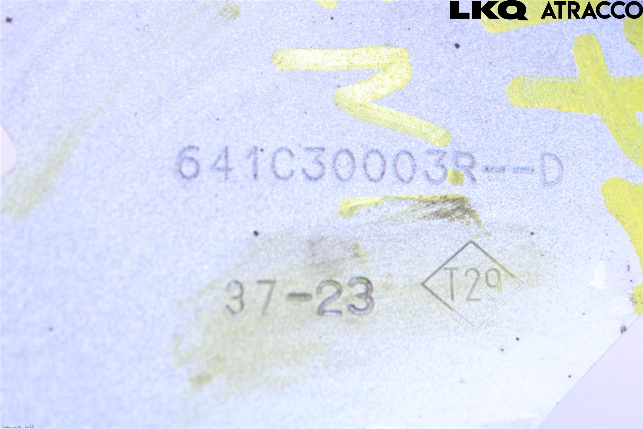 Renault MASTER III 20-24 Skärmfäste Fram Vä