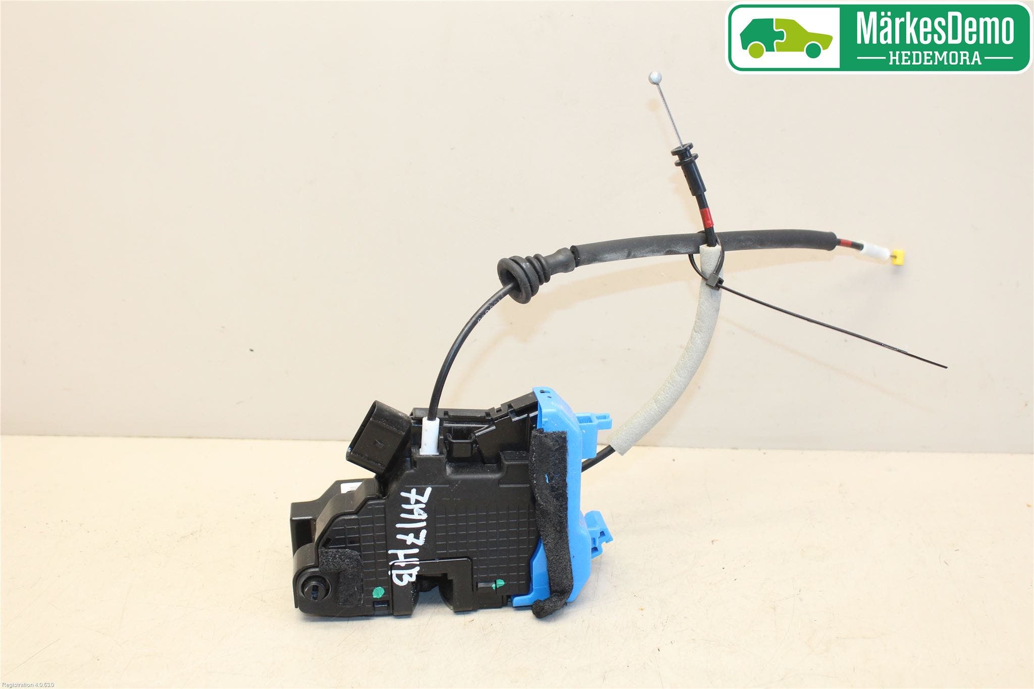 Kia CEED 12-18 Låskista-Dörrlås