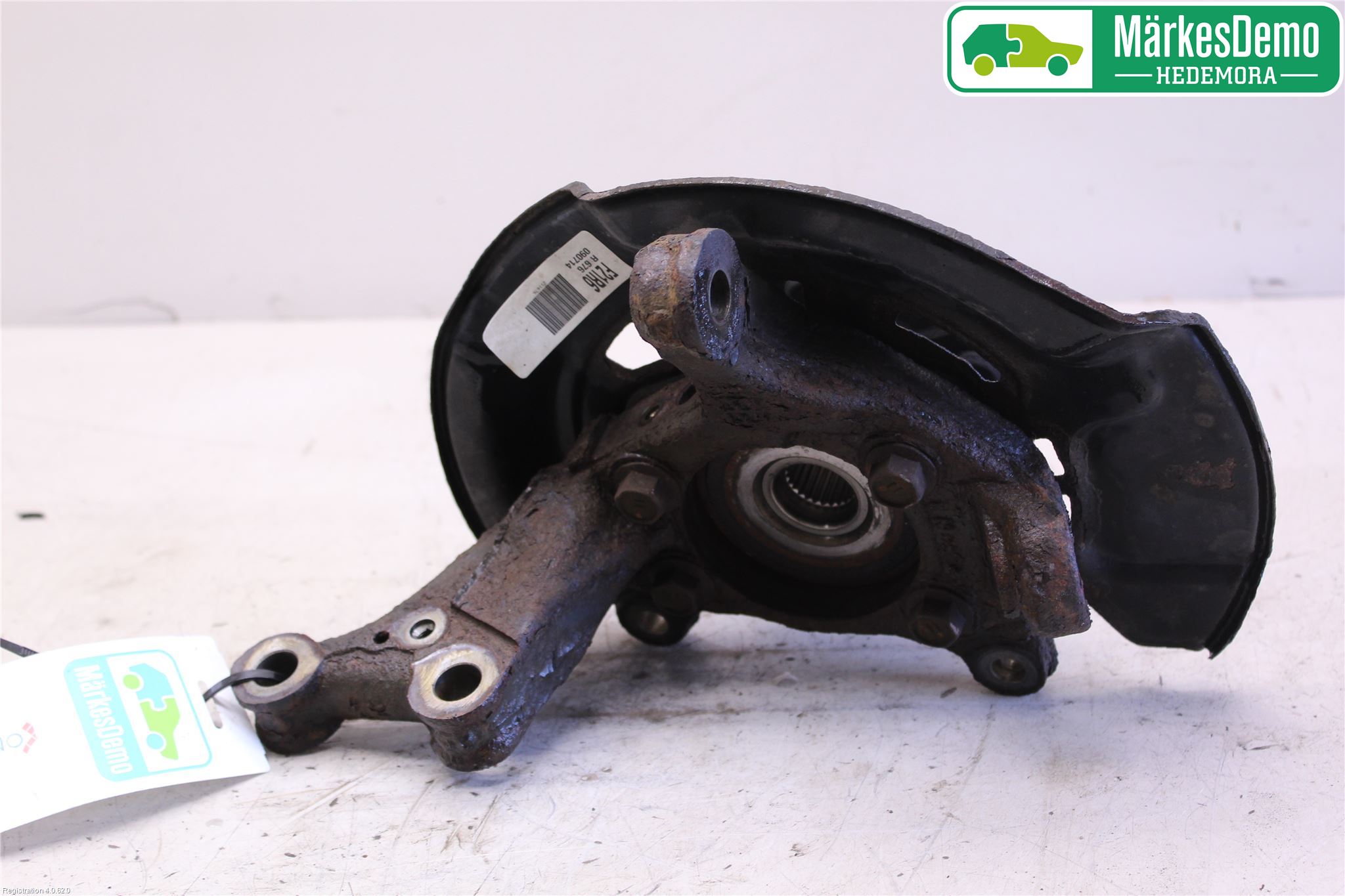 Toyota AVENSIS 09-15 Styrspindel Lagerhus Hö