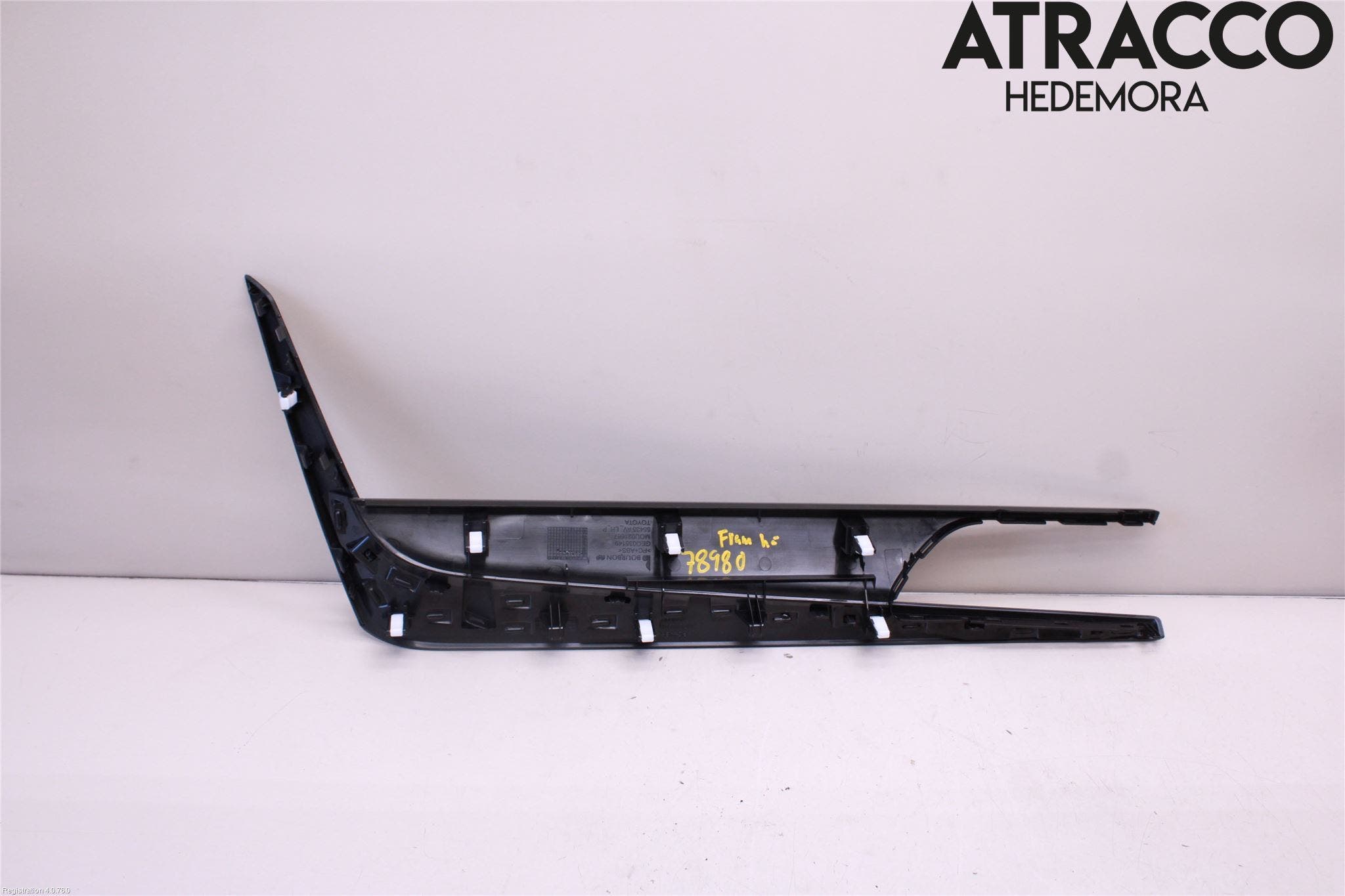 Toyota AVENSIS 16-18 Instrumentbräda Inlägg-Dekorlist