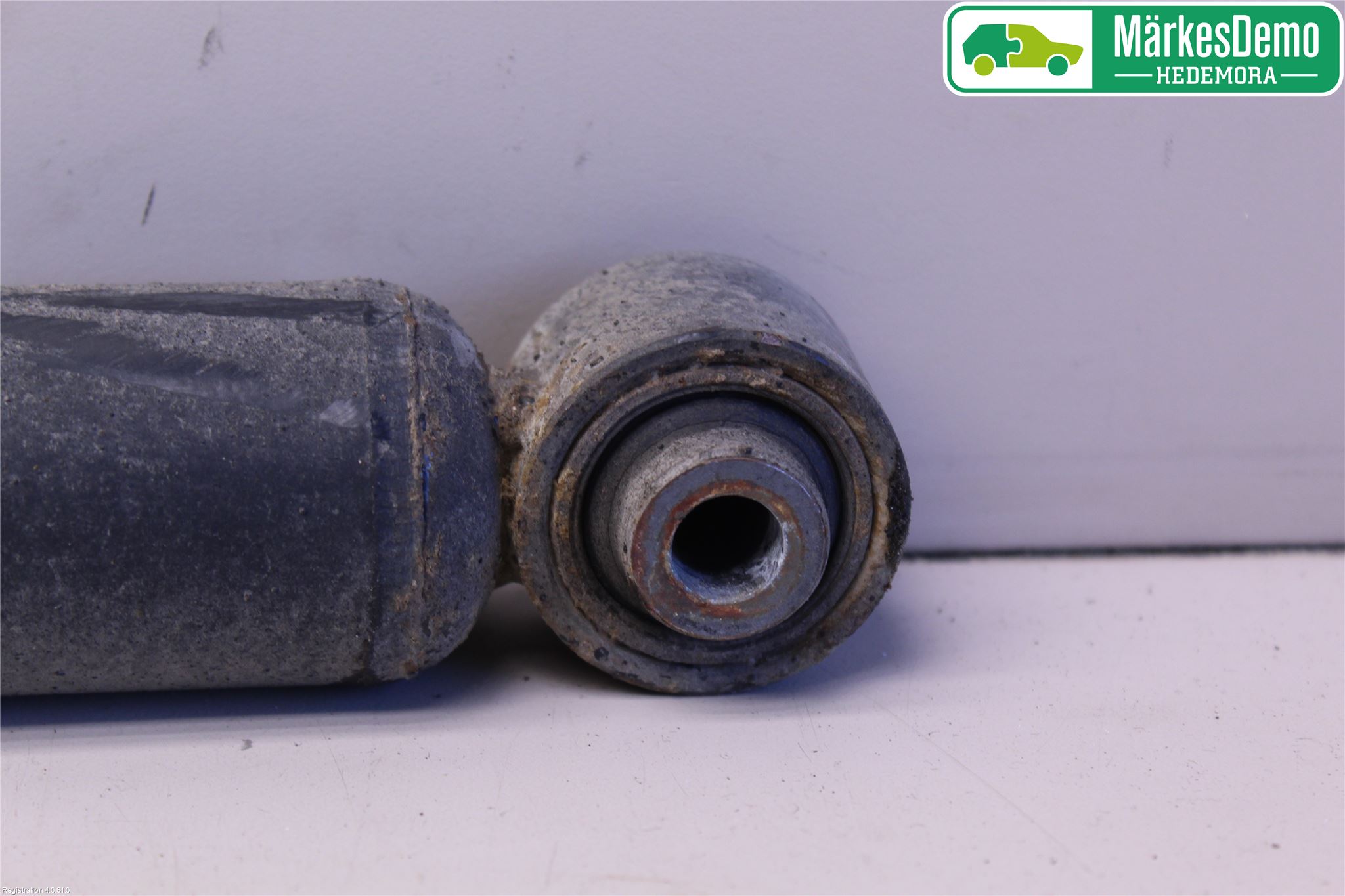 Nissan JUKE 14-19 Stötdämpare Bak