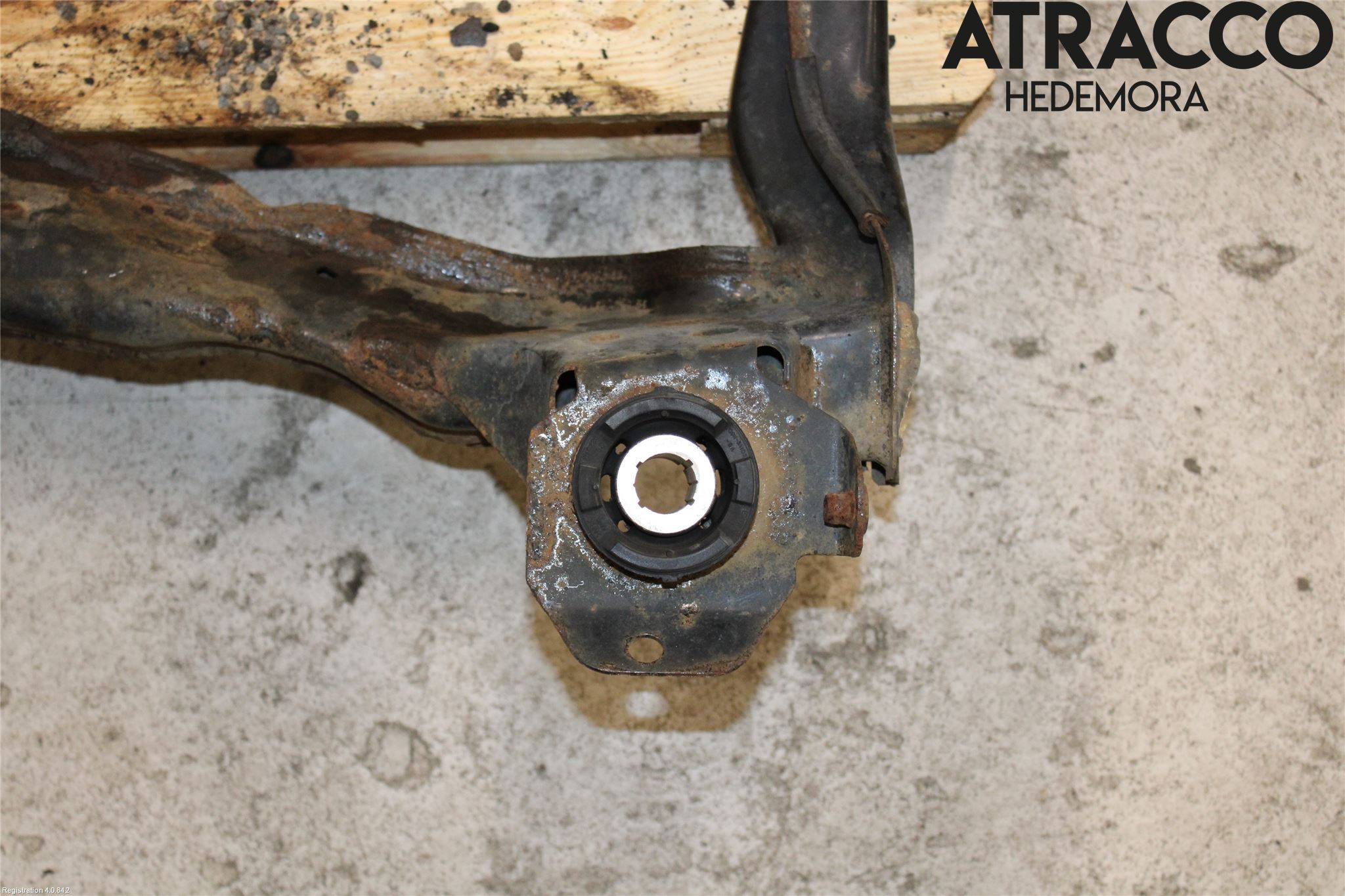 Volvo V70 08-13 Framvagnsbalk