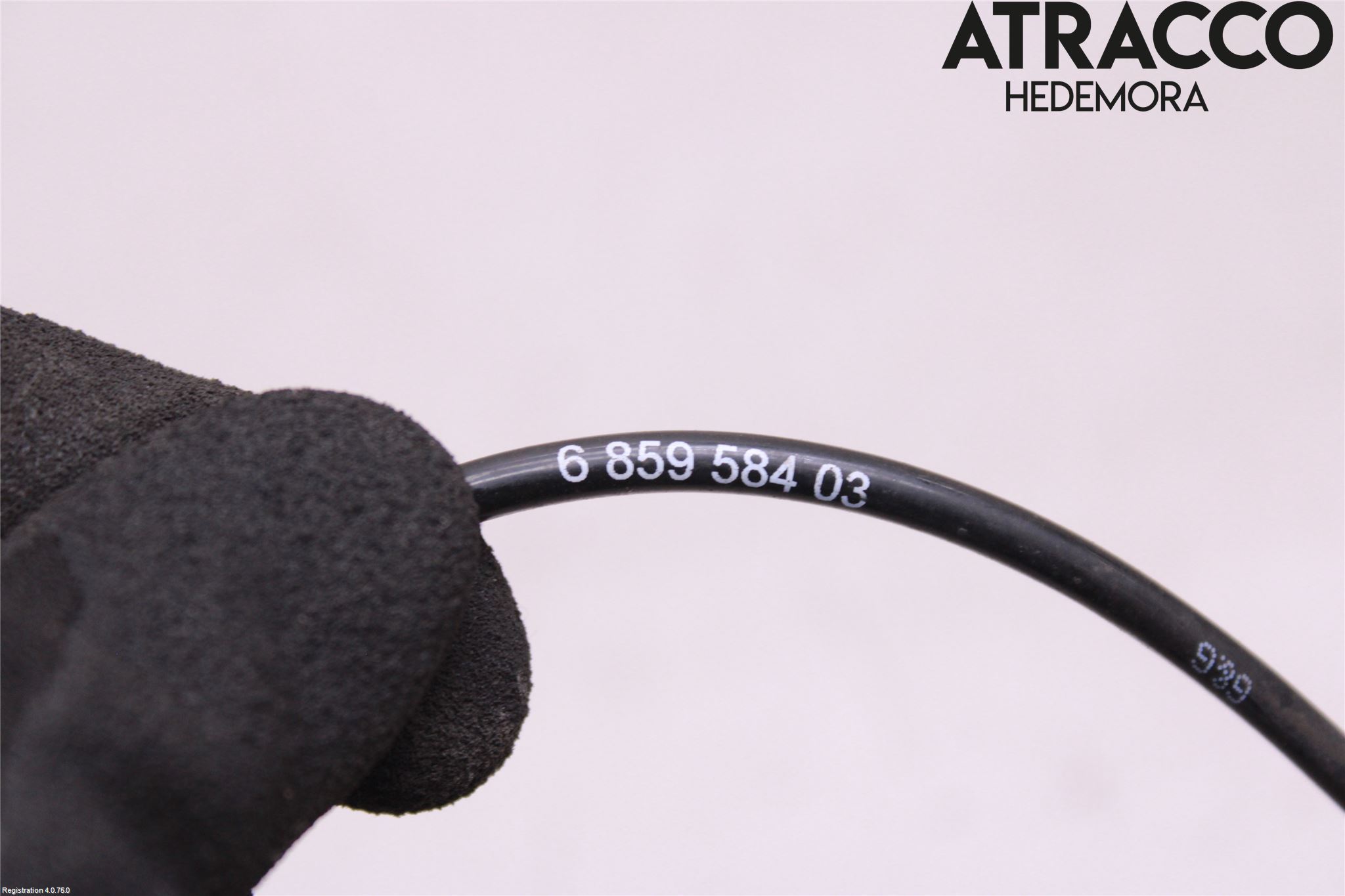 BMW 5 G30/G31/F90 17-23 Abs Sensor