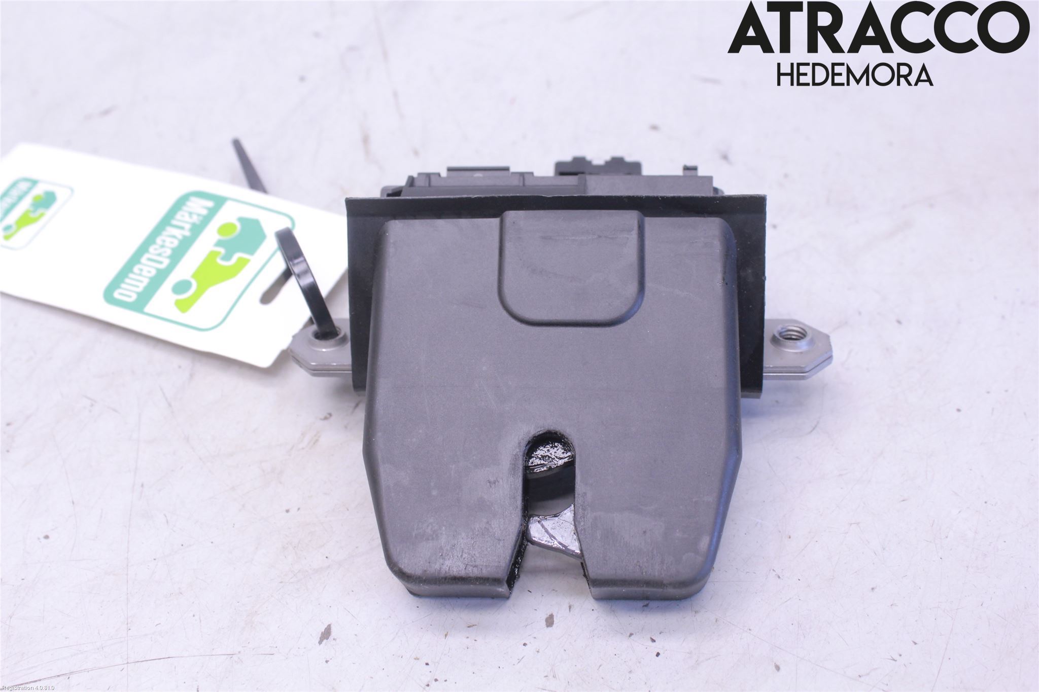 Ford C-MAX II  11-14 Låskista Baklucka