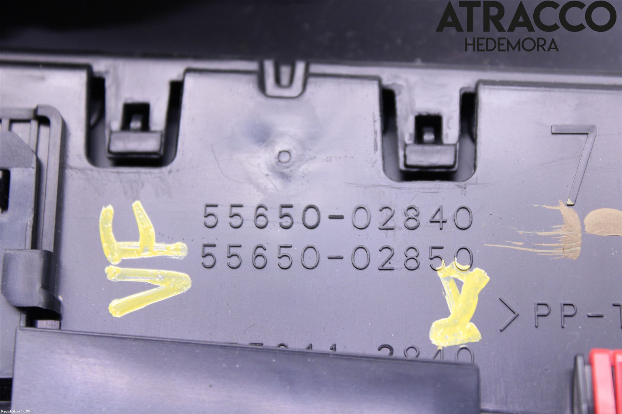 Toyota COROLLA 19- Defrosterkanal-Munstycke