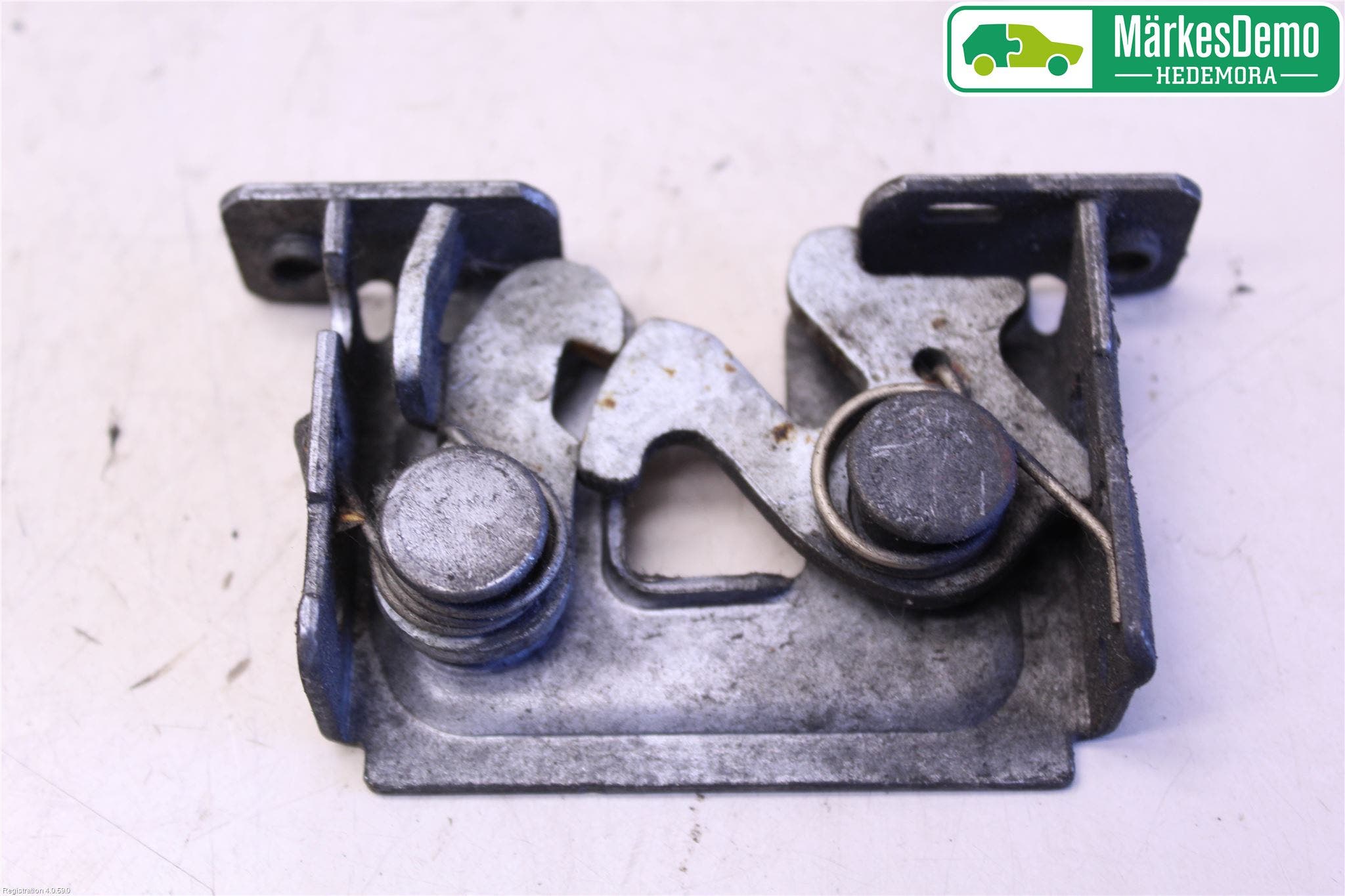 BMW 3 E90/91 SED/TOU 05-12 Huvlås