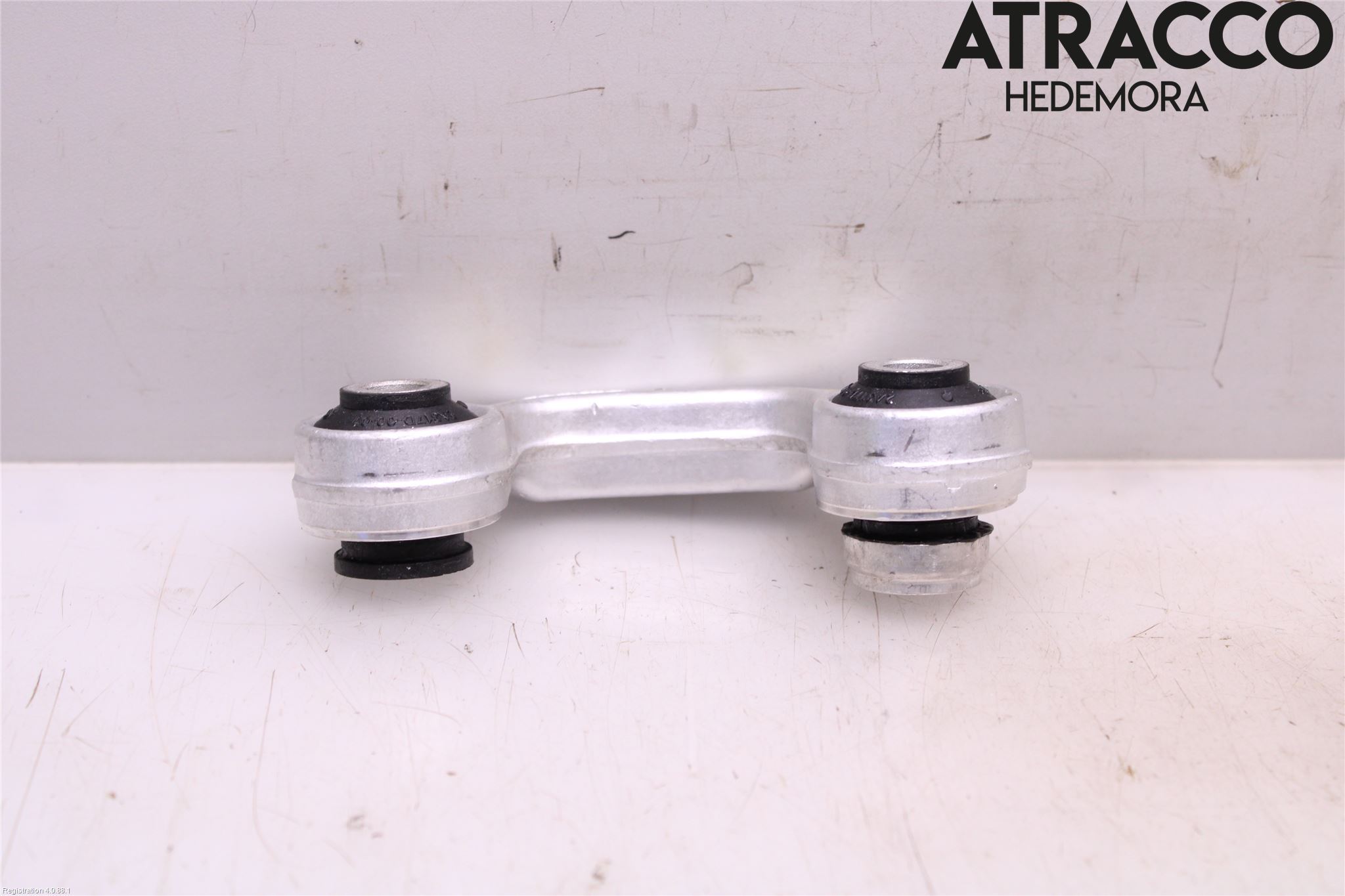 Audi A6/S6     97-05 Krängningshämmarstag Fram