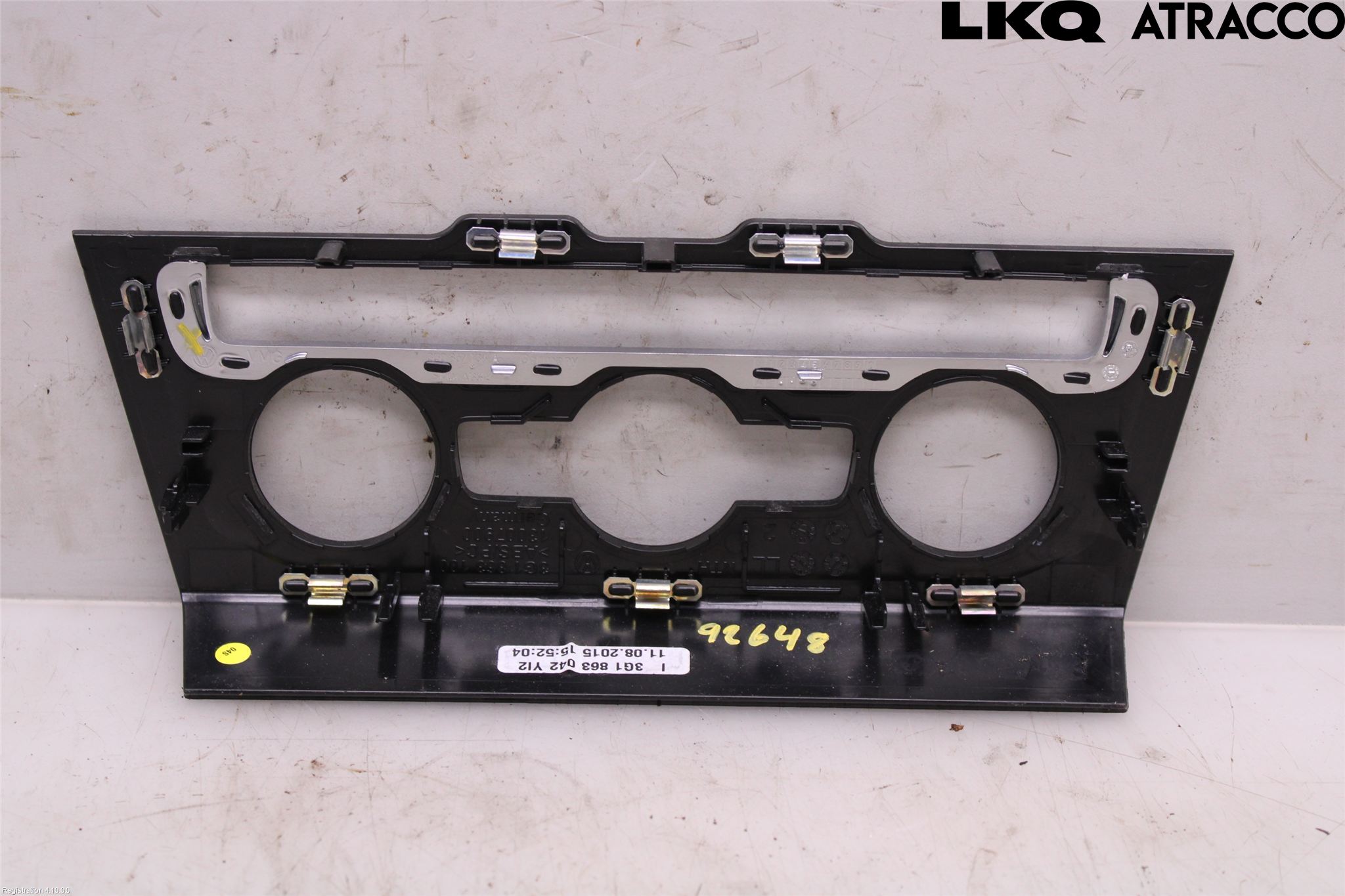 Volkswagen VW PASSAT 15-19 Instrument-Radio Sarg
