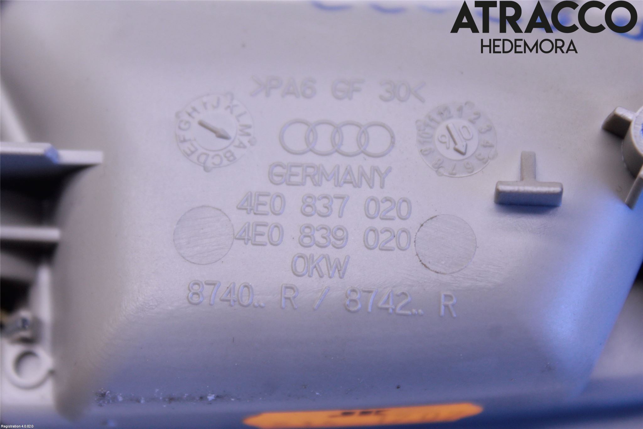 Audi A8/S8 4E  02-09 Dörrhandtag Inre Hö