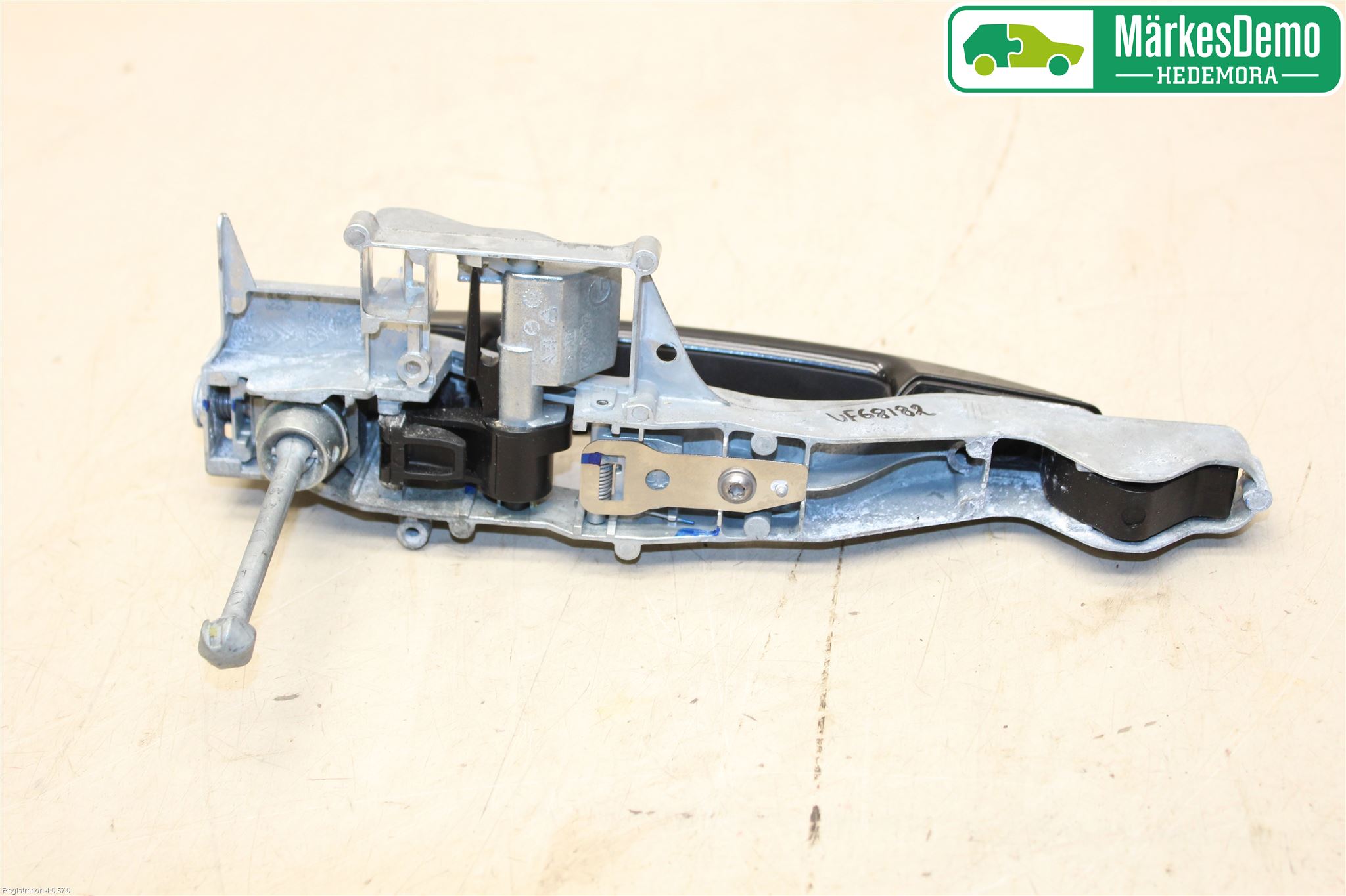 Peugeot PEUGOT 208 16-19 Dörrhandtag Yttre Vä