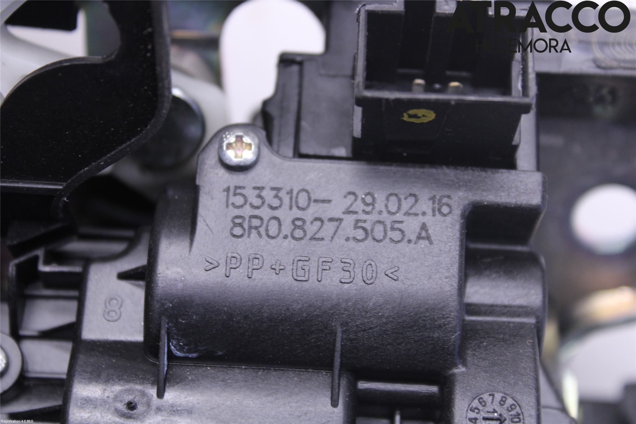 Audi A6 ALLROAD 12-18 Låskista Baklucka