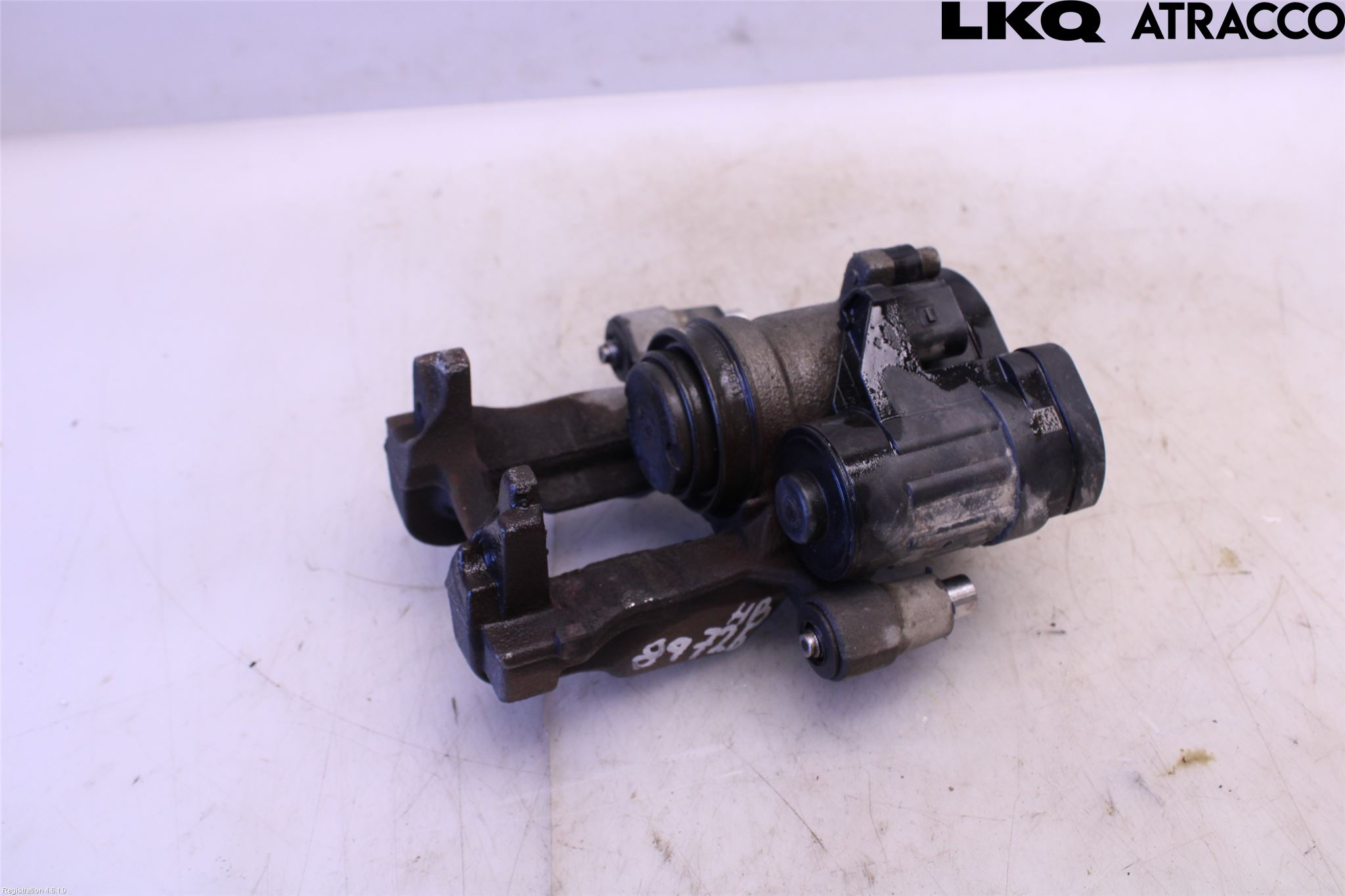 Audi Q3 F3 19- Bromsok Bak Höger