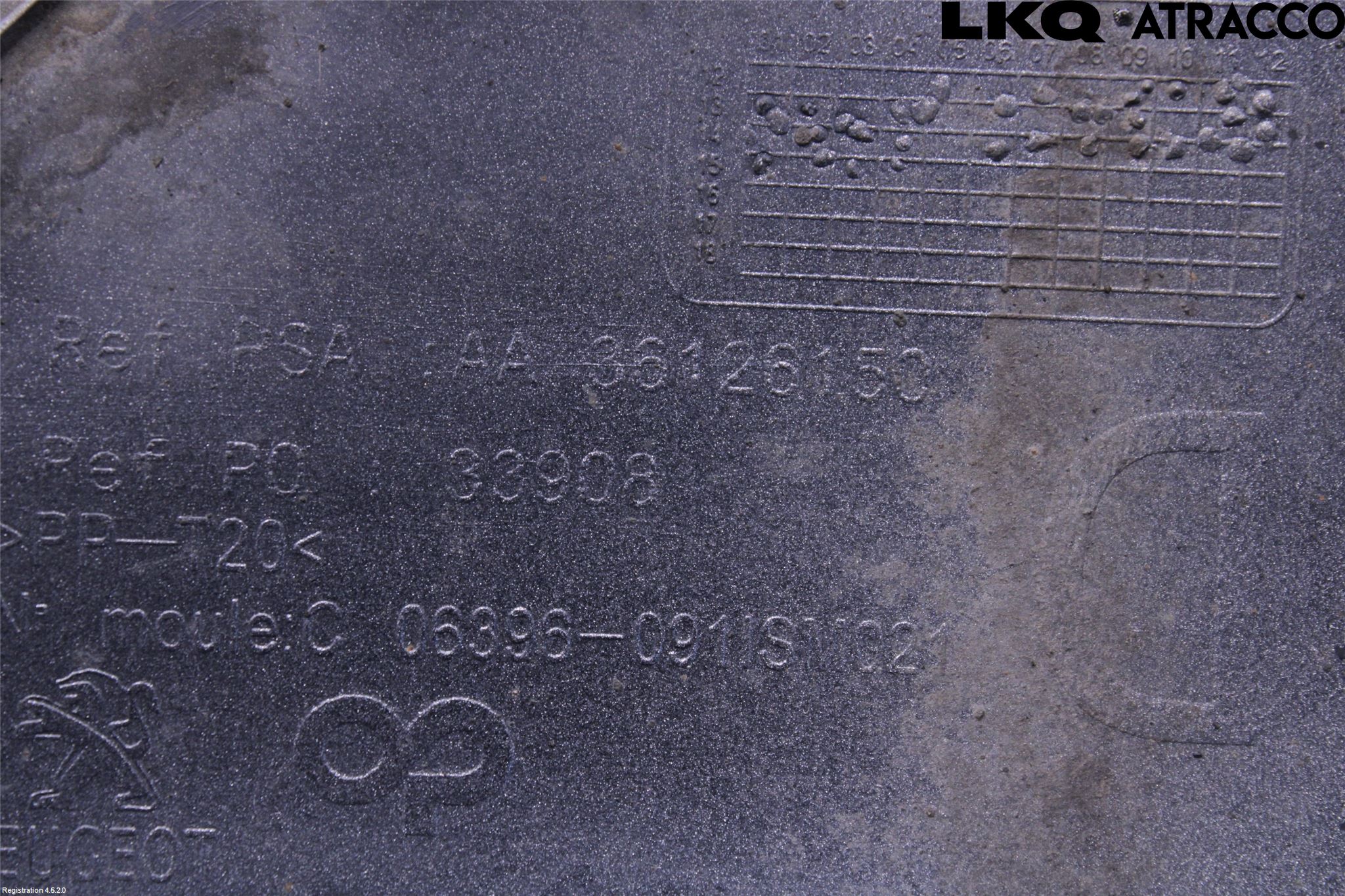 Peugeot 308 14-21 Dimljussarg Fram