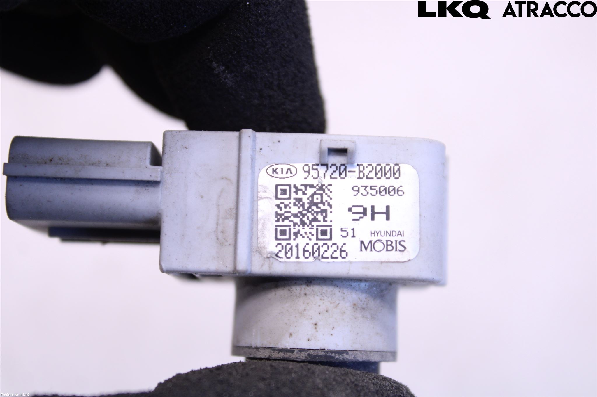 Kia SOUL 09- Parkeringshjälp Backsensor