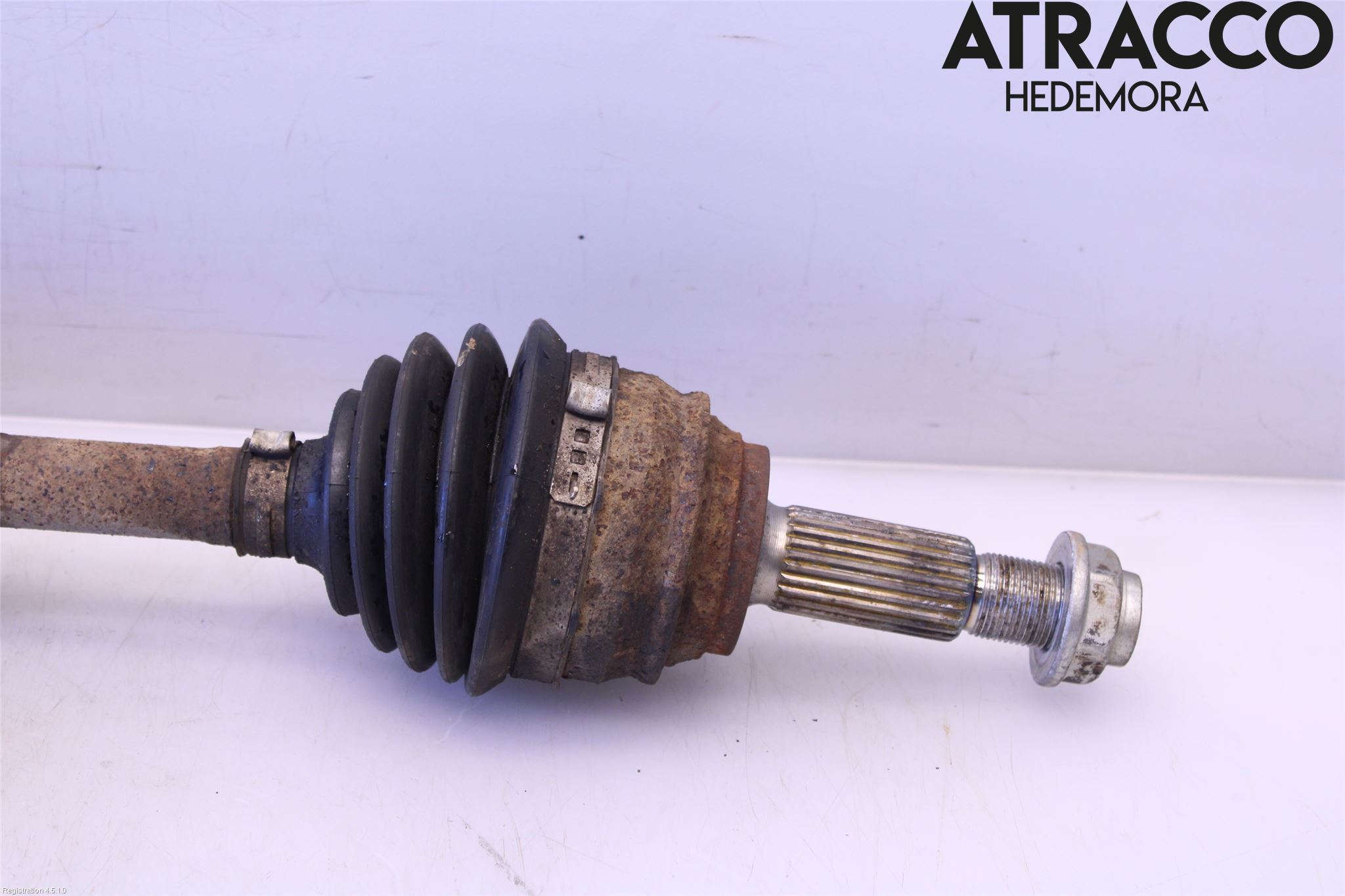 Ford FIESTA 13-17 Drivaxel Fram Vänster