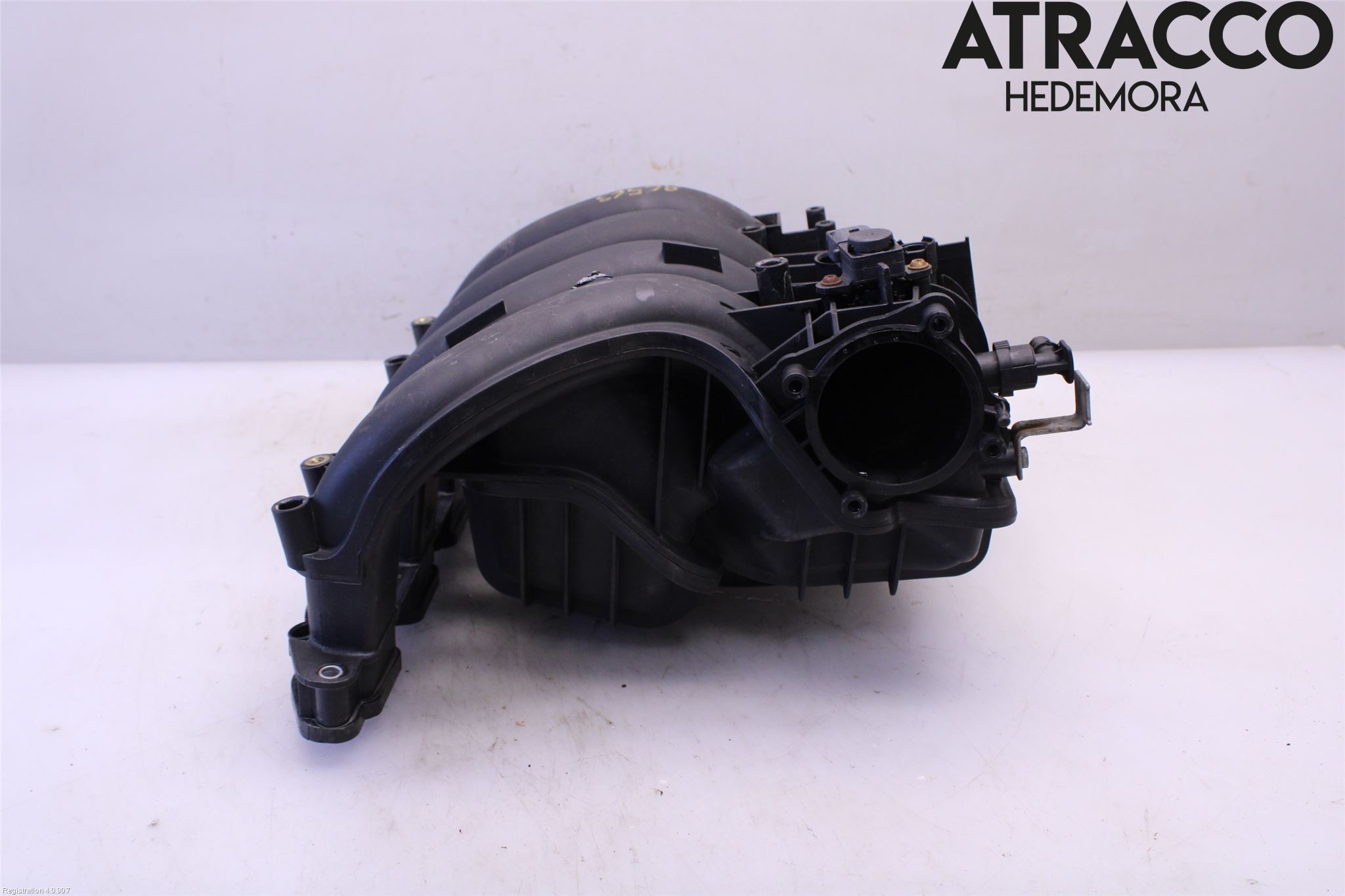 BMW 1 E87/81 5D/3D 03-11 Grenrör Insug