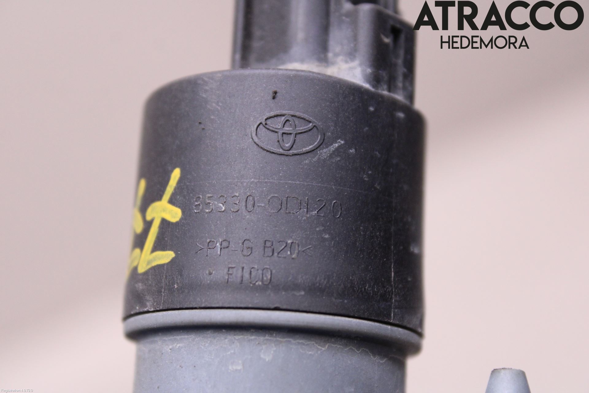 Toyota YARIS XP130 12-14 Spolarpump Vindruta
