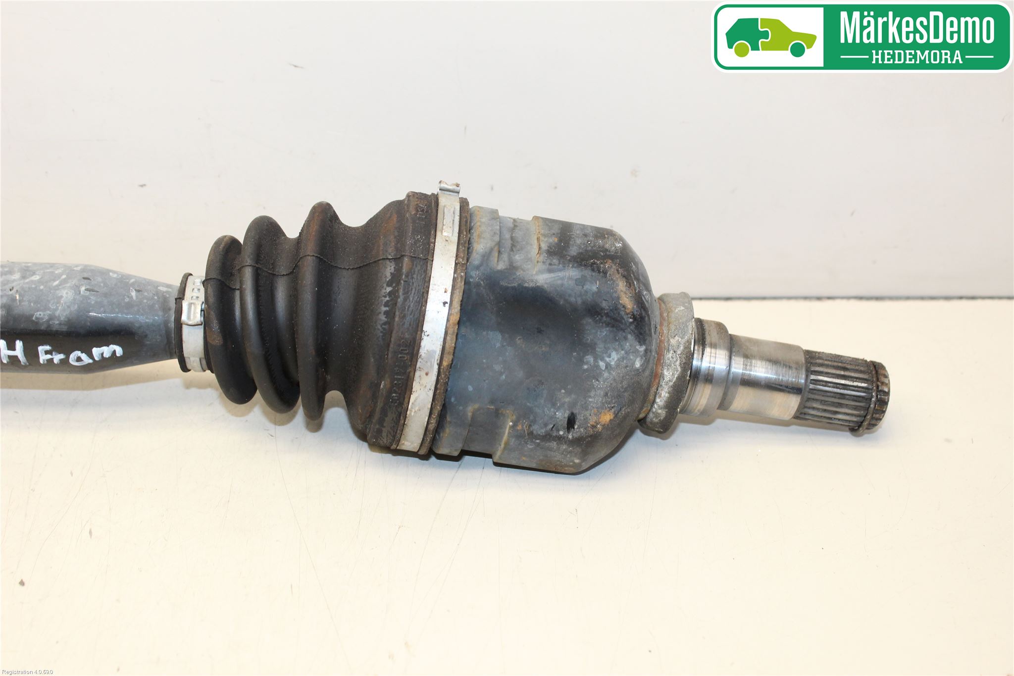 Toyota AURIS 07-09 Drivaxel Fram Höger