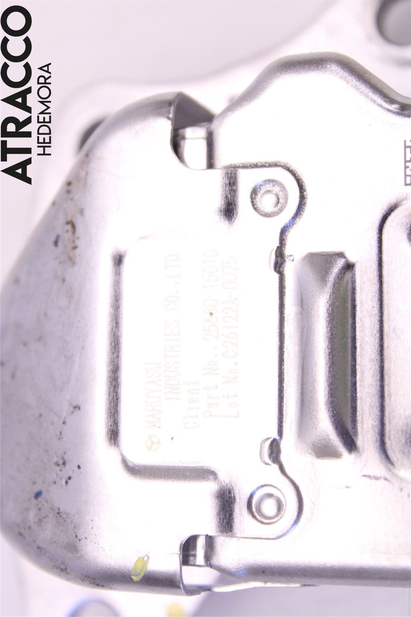 Toyota YARIS CROSS XP21 21- Avgaskylare