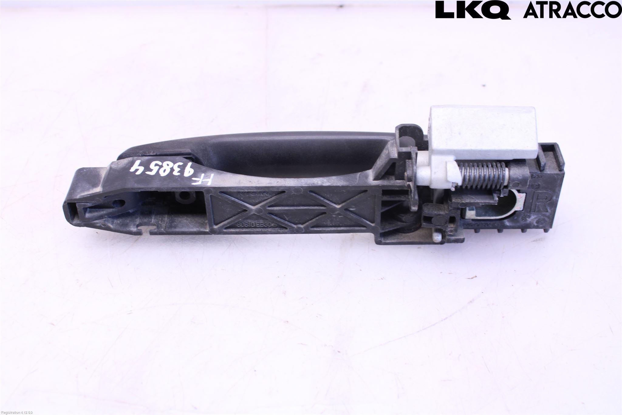 Nissan NAVARA 05-16 Dörrhandtag Yttre Hö