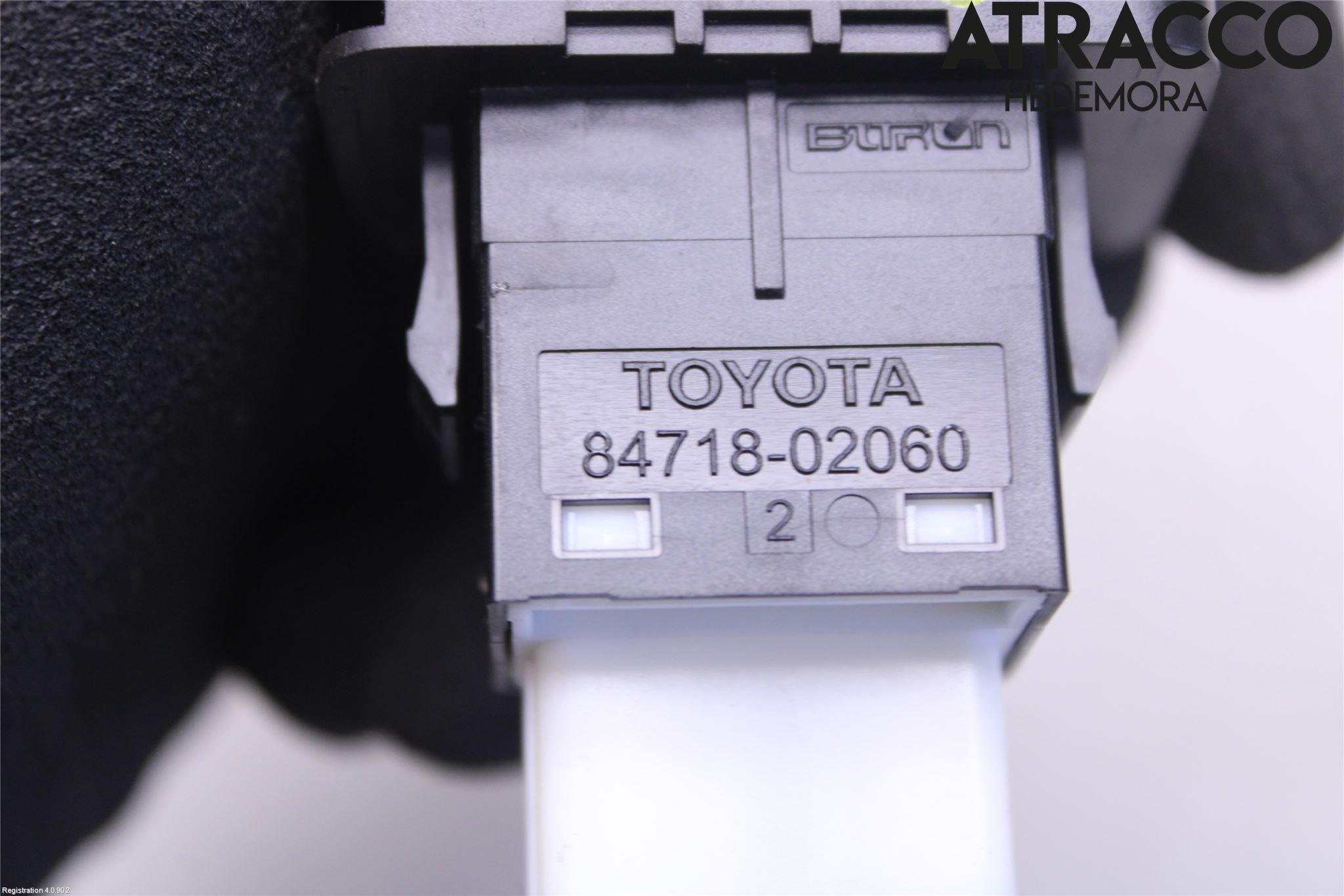 Toyota AURIS 13-19 Strömställare Parkeringsbroms