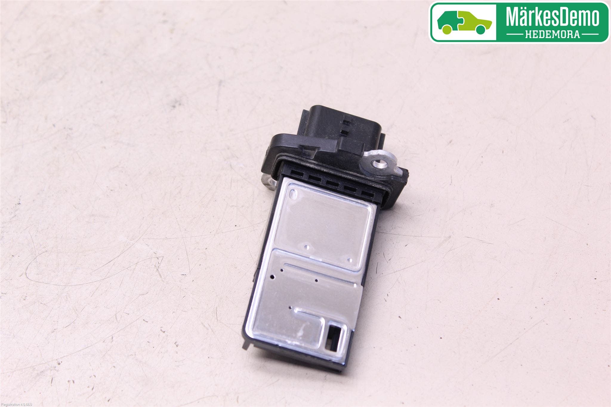 Nissan JUKE 10-14 Injluftmassamätare