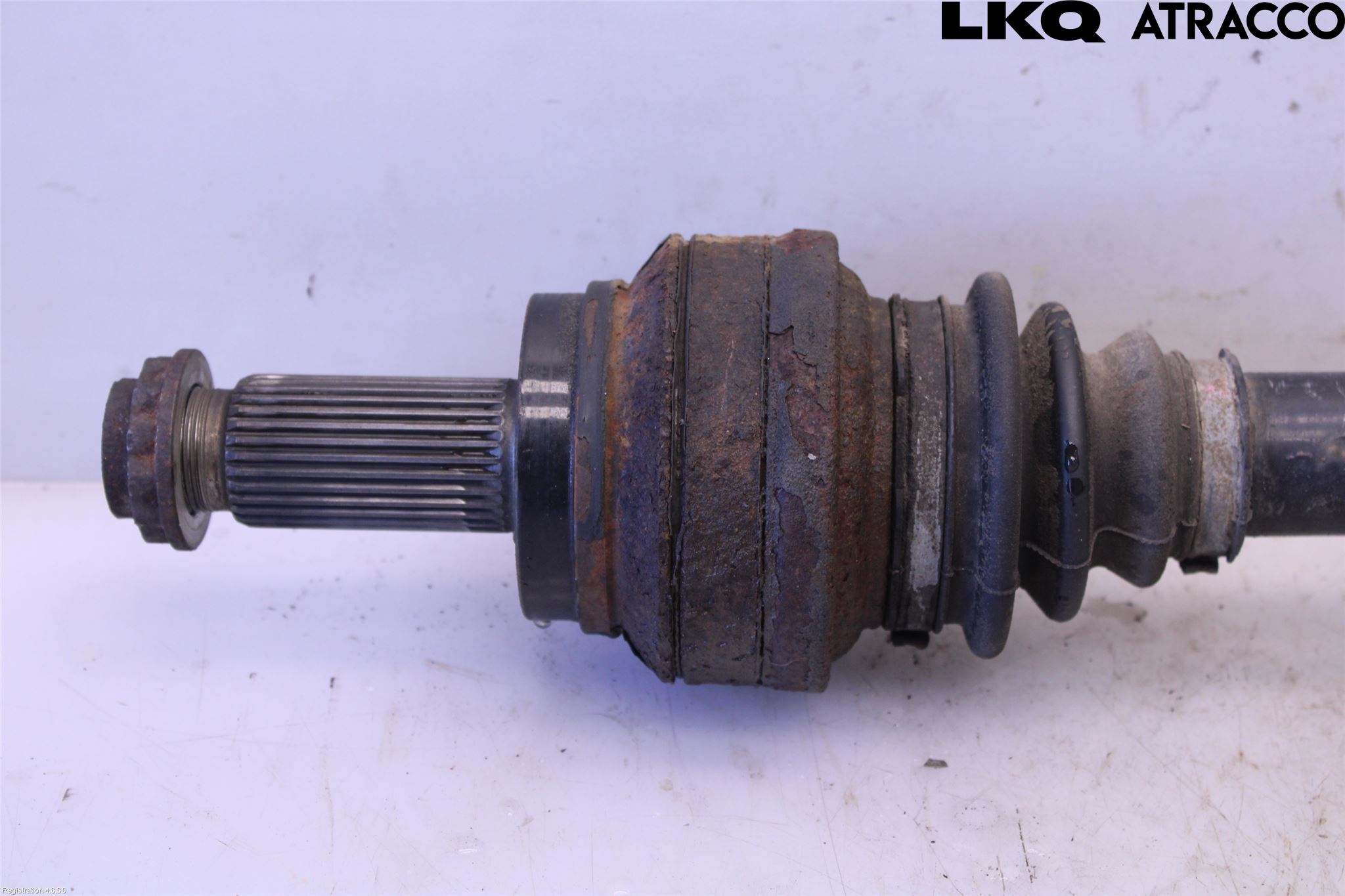 BMW X5 F15 13-18 Drivaxel Bak Vänster