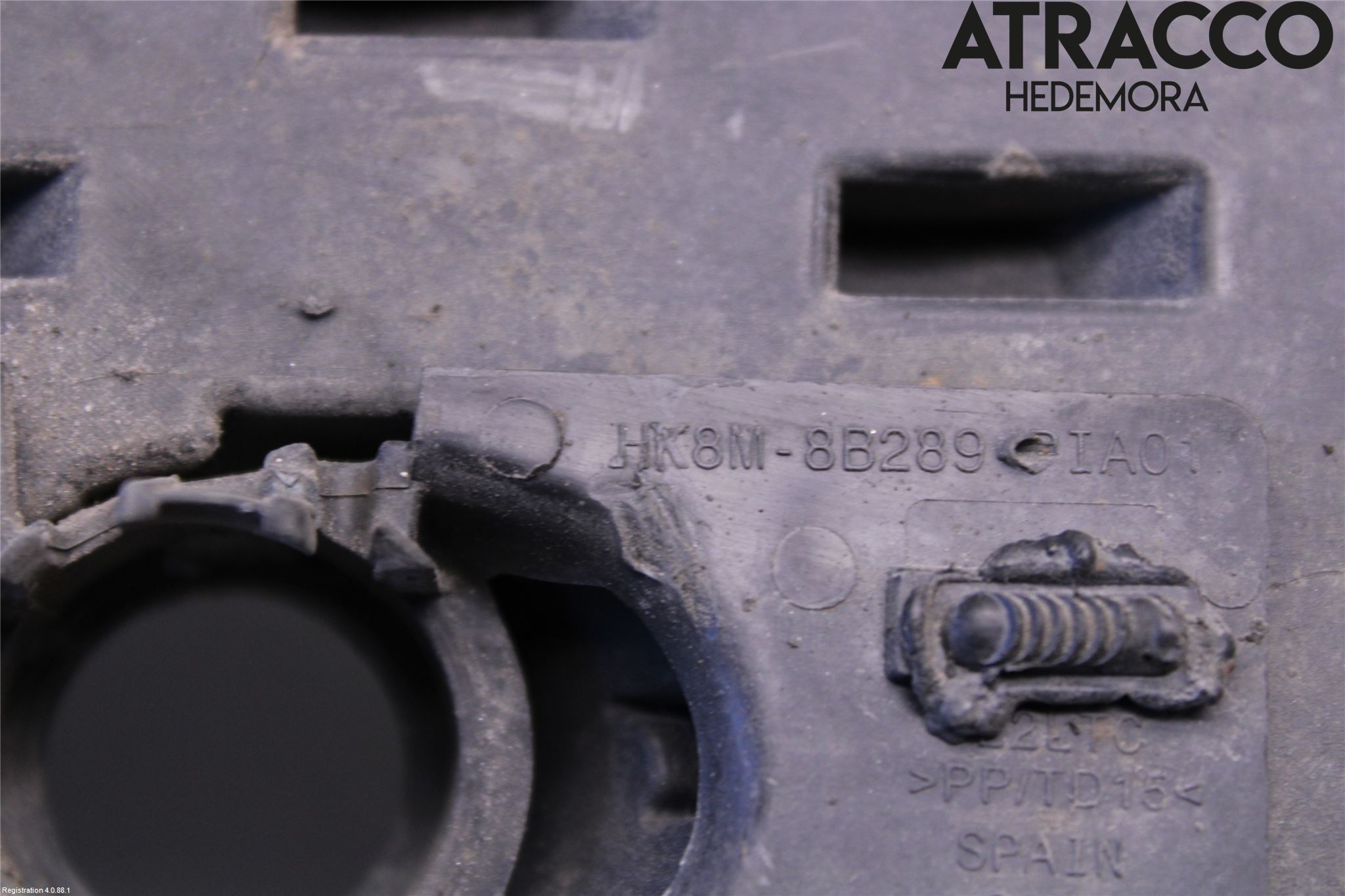 Jaguar F-PACE Grilldel Höger