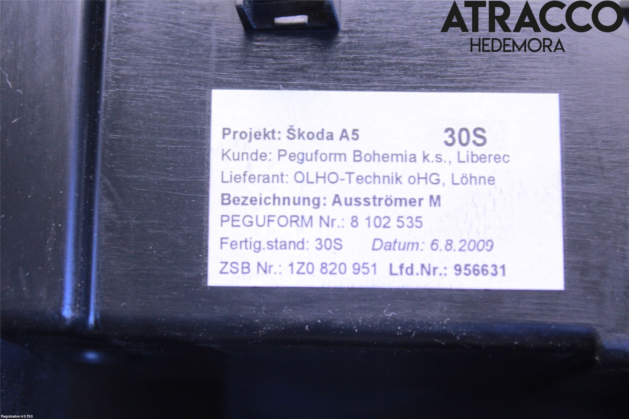 Skoda OCTAVIA (1Z) 05-13 Defrosterkanal-Munstycke