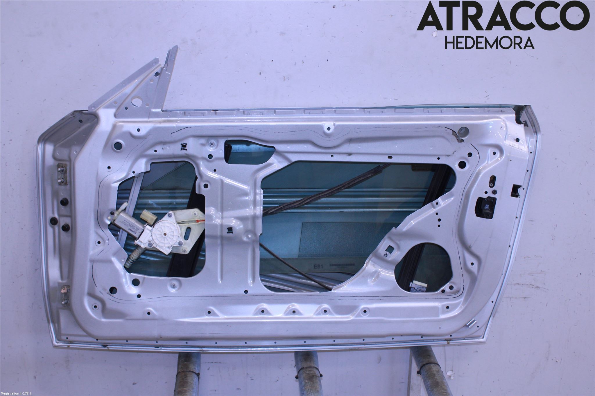 BMW 1 E87/81 5D/3D 03-11 Dörr Fram Höger