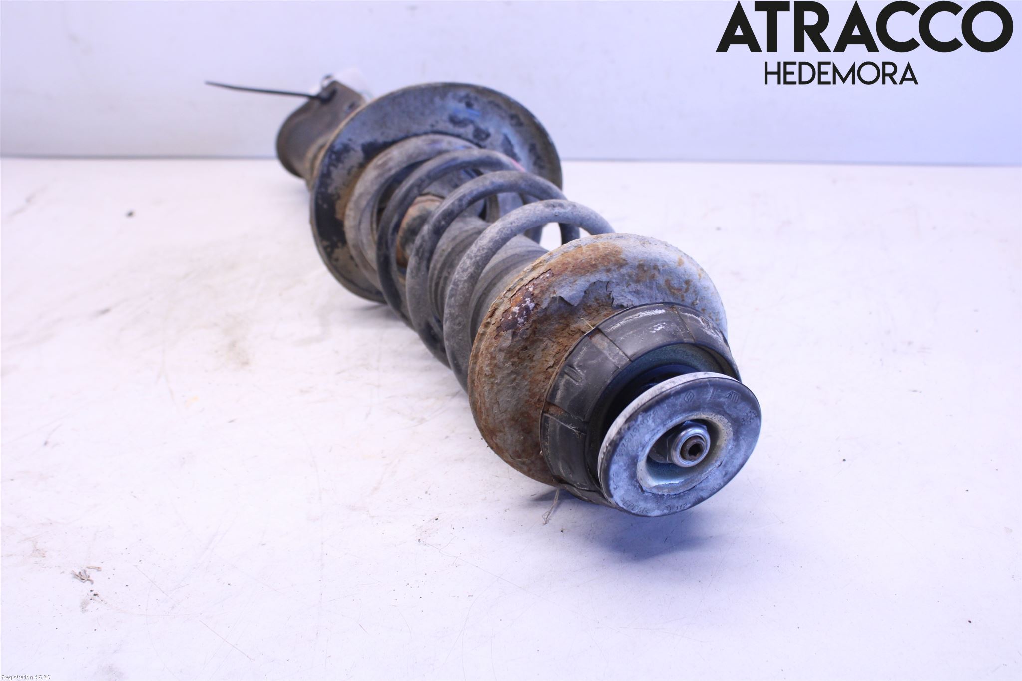 Dacia DOKKER 13- Fjäderben Fram Vänster