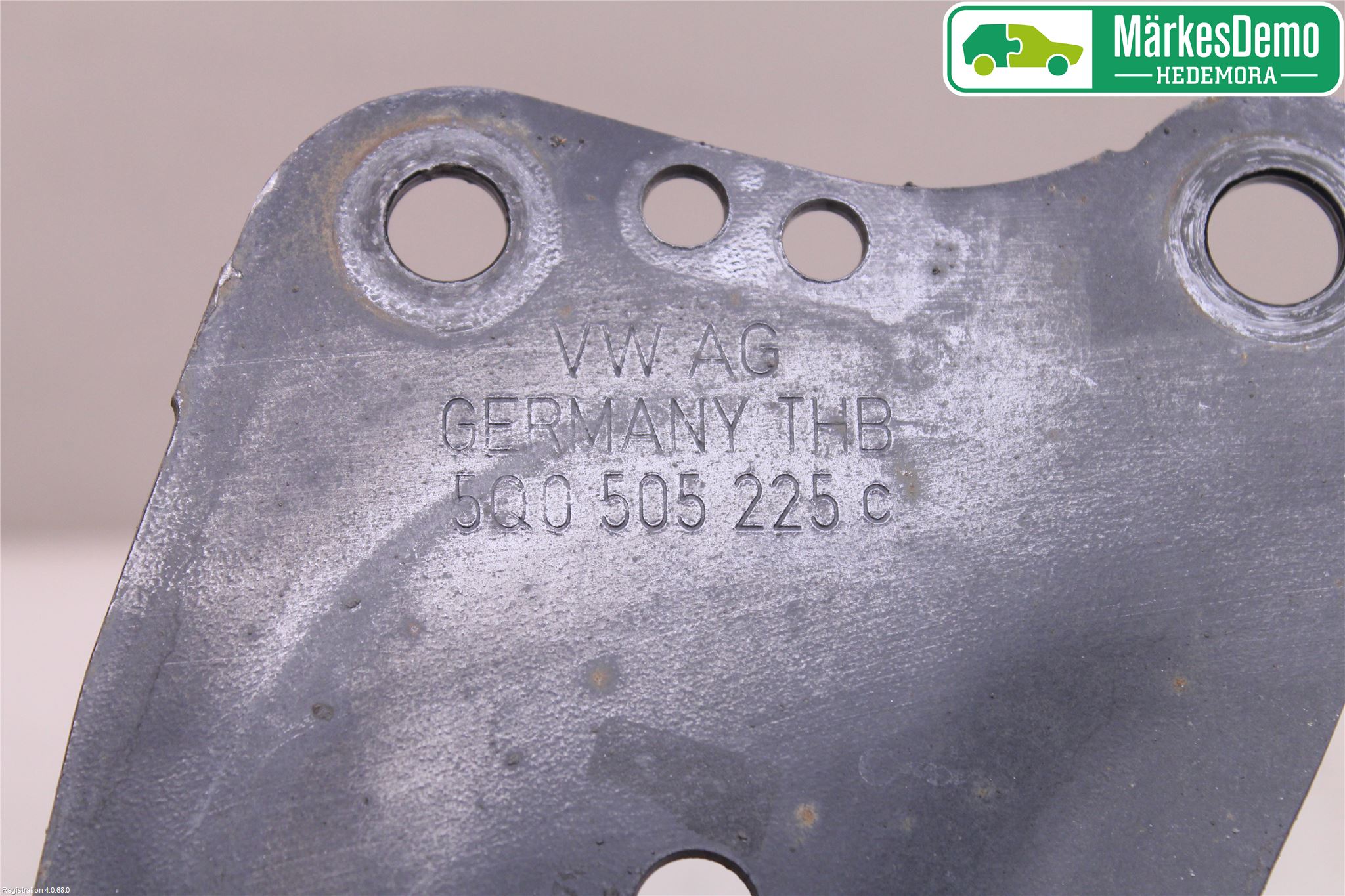 Volkswagen VW GOLF / E-GOLF VII 13-20 Bärarm Bak Vänster