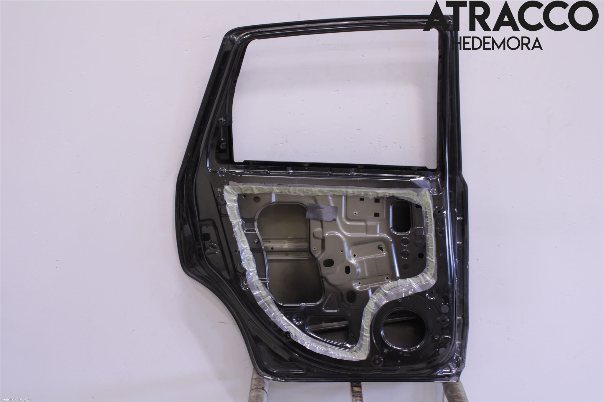 Nissan NOTE E11 06-14 Dörr Bak Vänster