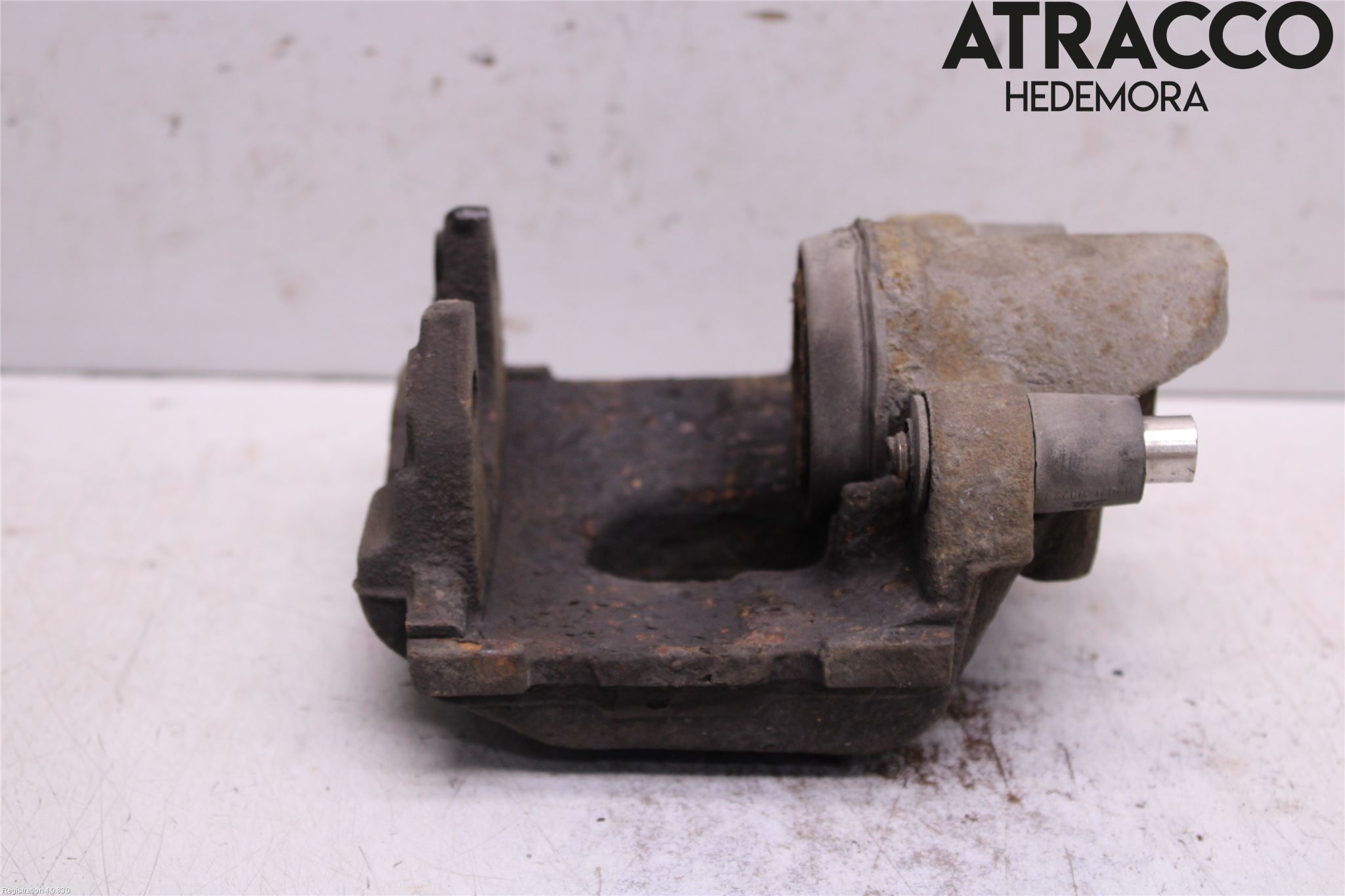 BMW 5 E60/61 Sed/Tou 02-10 Bromsok Bak Höger