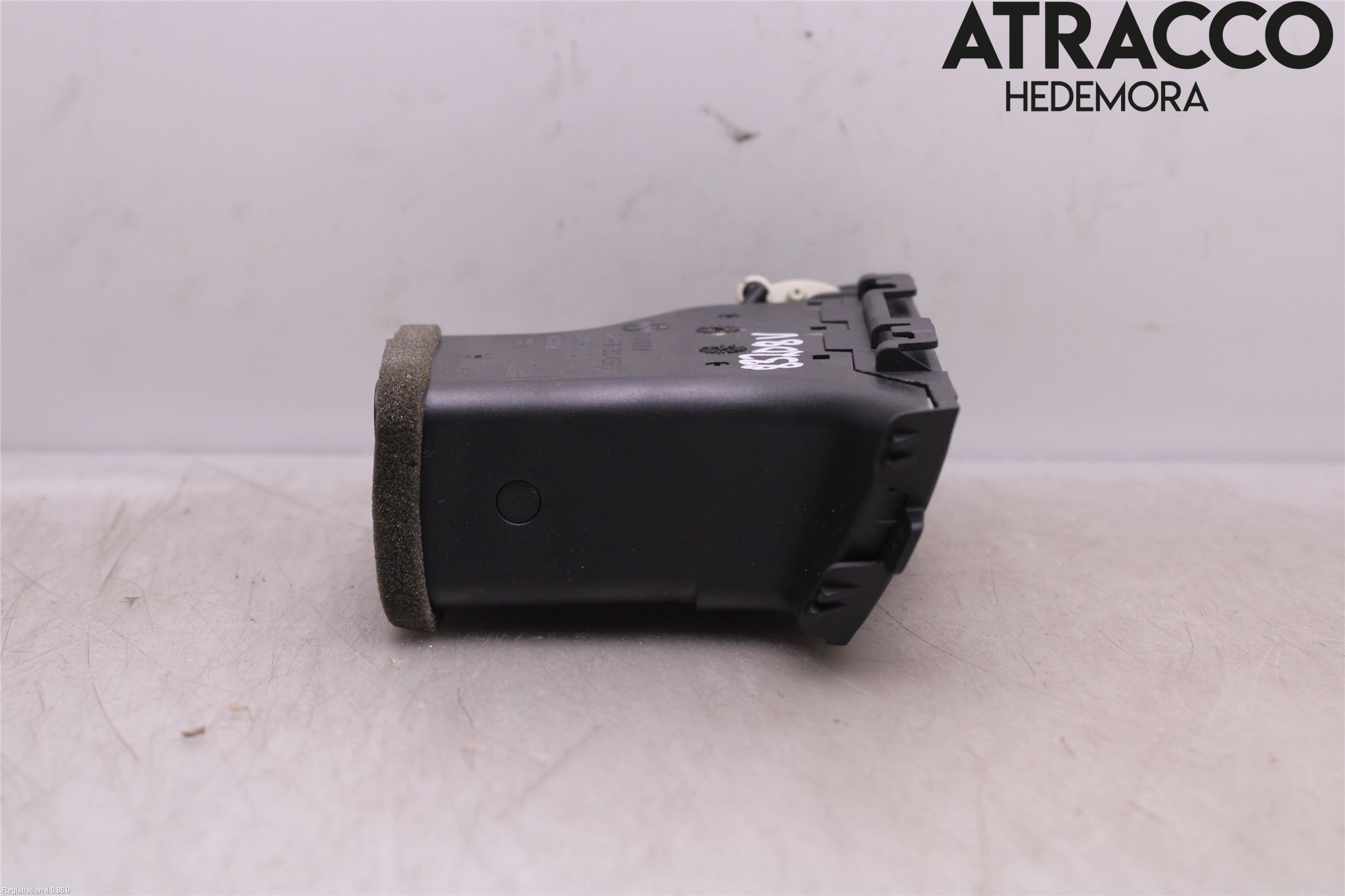 BMW 3 E90/91 SED/TOU 05-12 Defrosterkanal-Munstycke