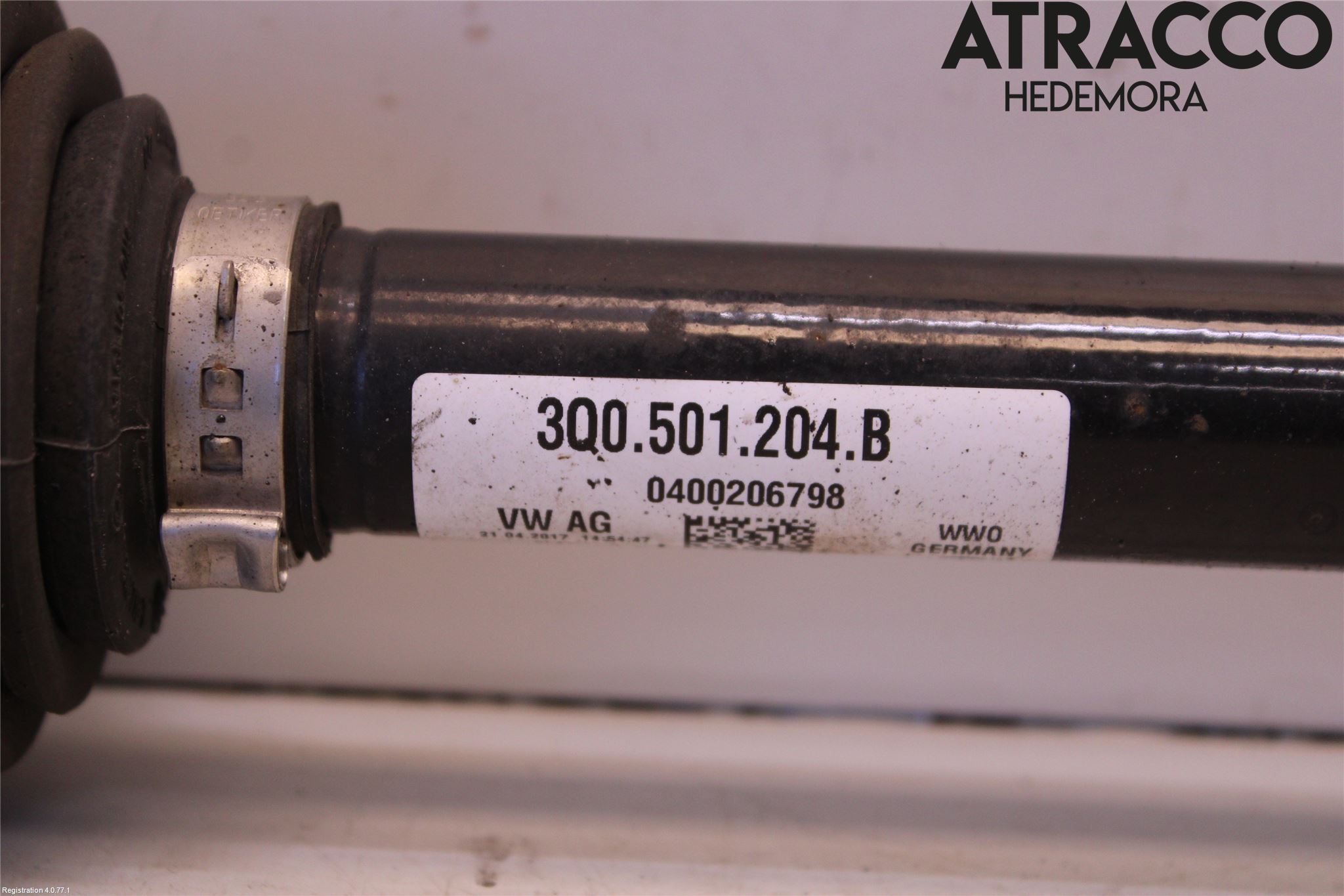 Volkswagen VW TIGUAN 16-24 Drivaxel Bak Höger