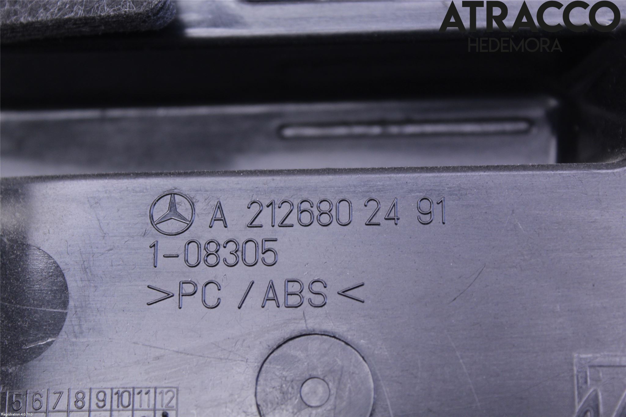 Mercedes-Benz MB E-KLASS (W212) 09-16 Handskfack