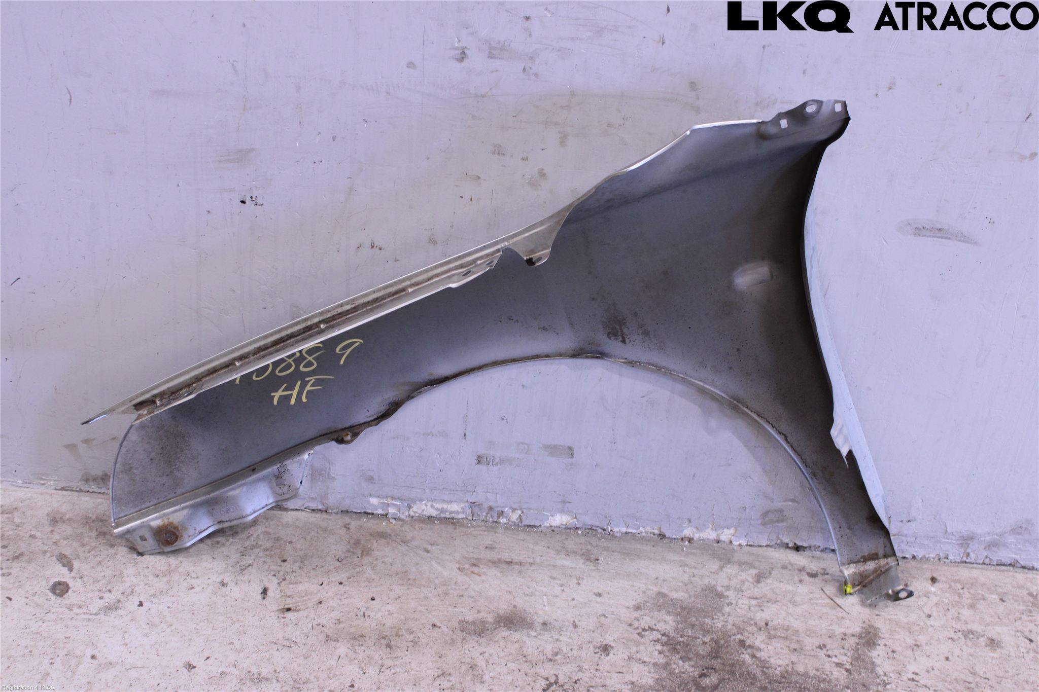 Toyota AVENSIS 03-06 Skärm Fram Höger